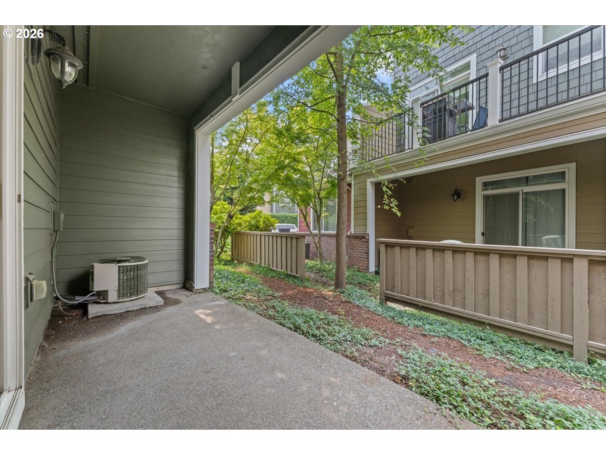 876 Nw Council Dr Property Photo 36