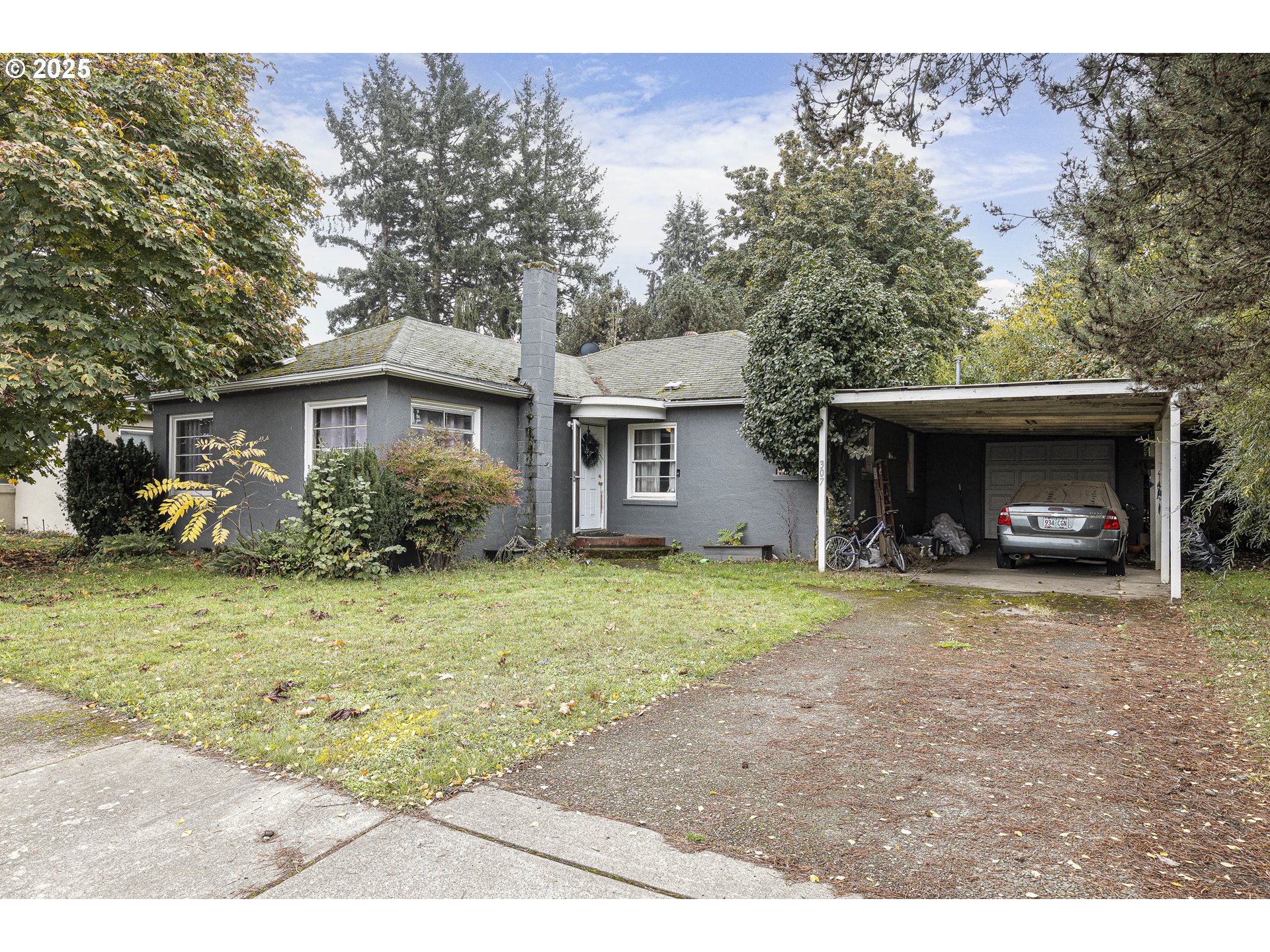 307 Sherman St Property Photo 2