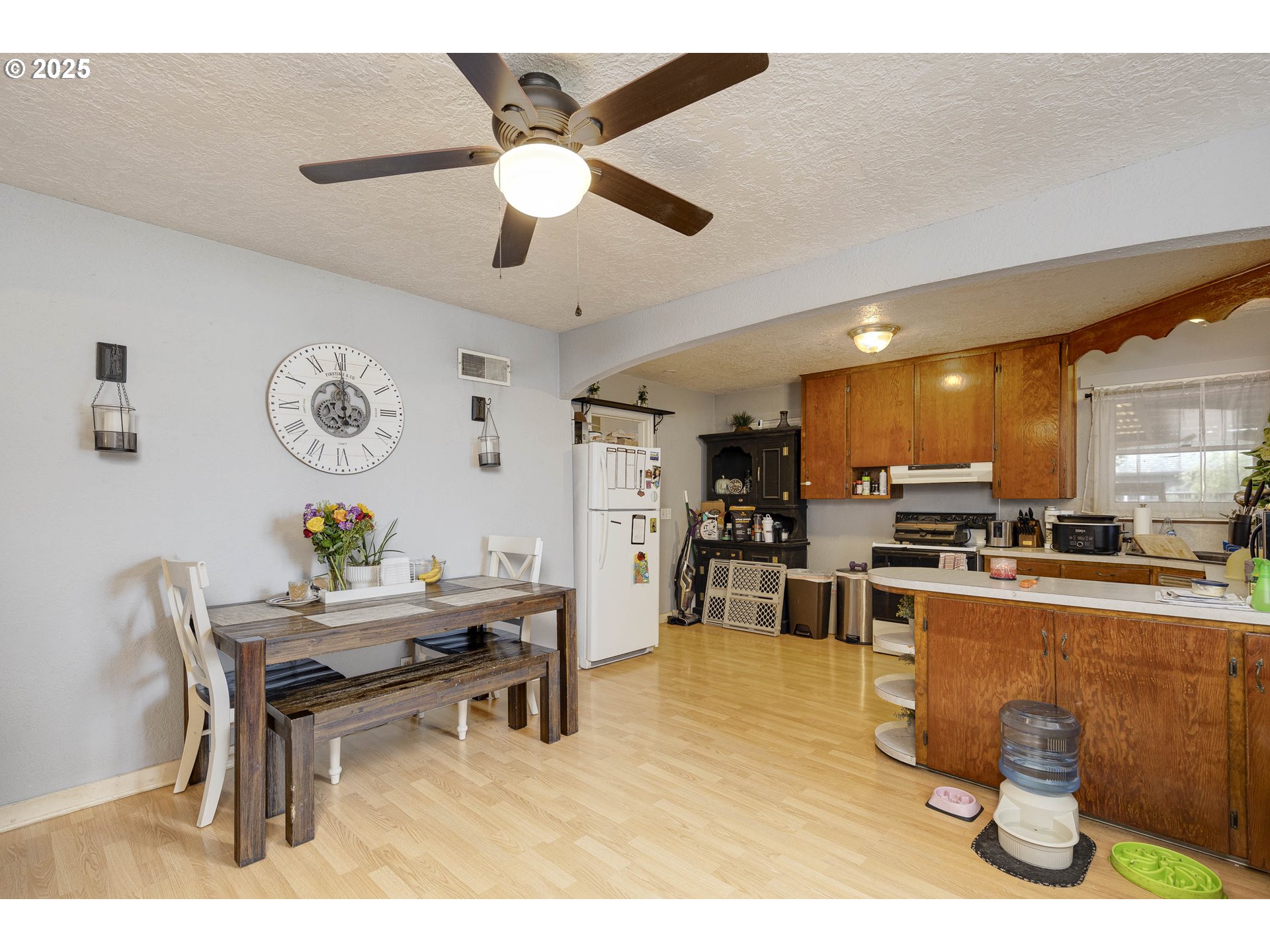307 Sherman St Property Photo 3