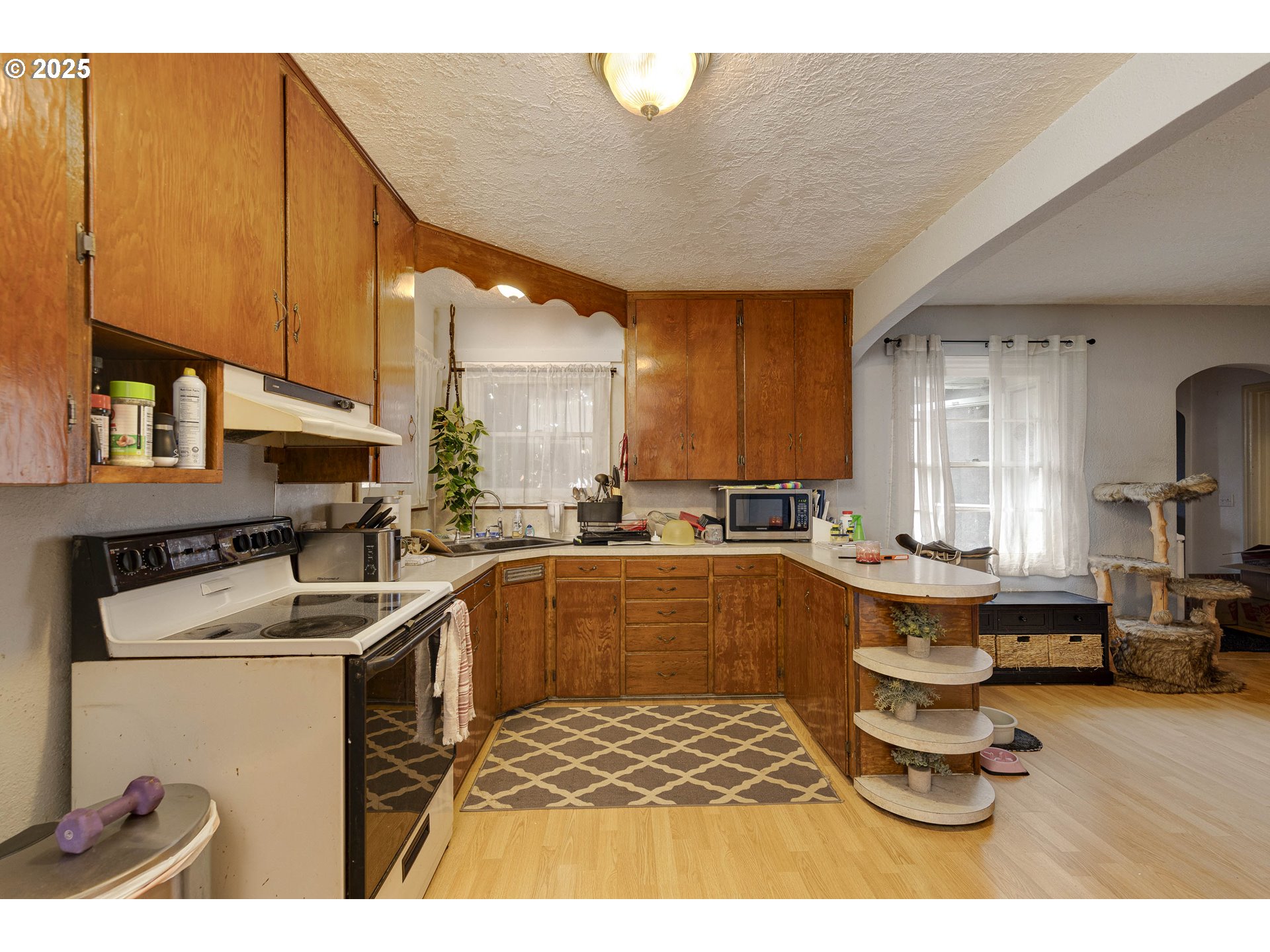 307 Sherman St Property Photo 5