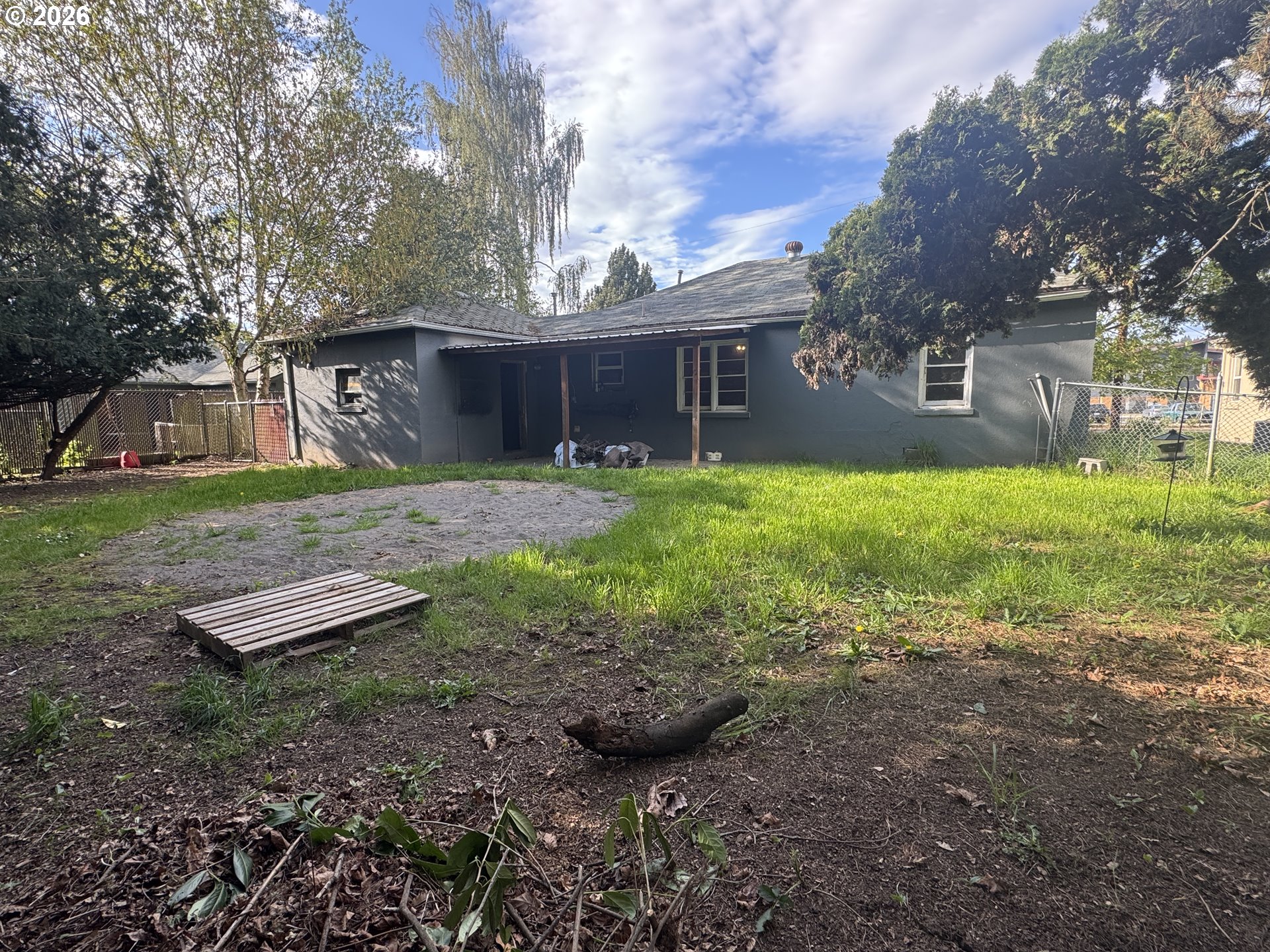 307 Sherman St Property Photo 15
