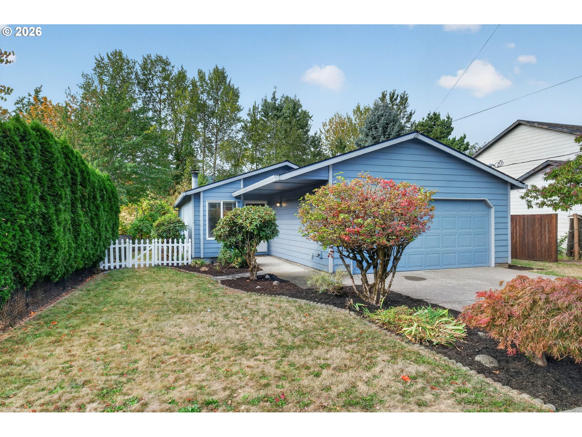 9654 N Edison St Property Photo 1