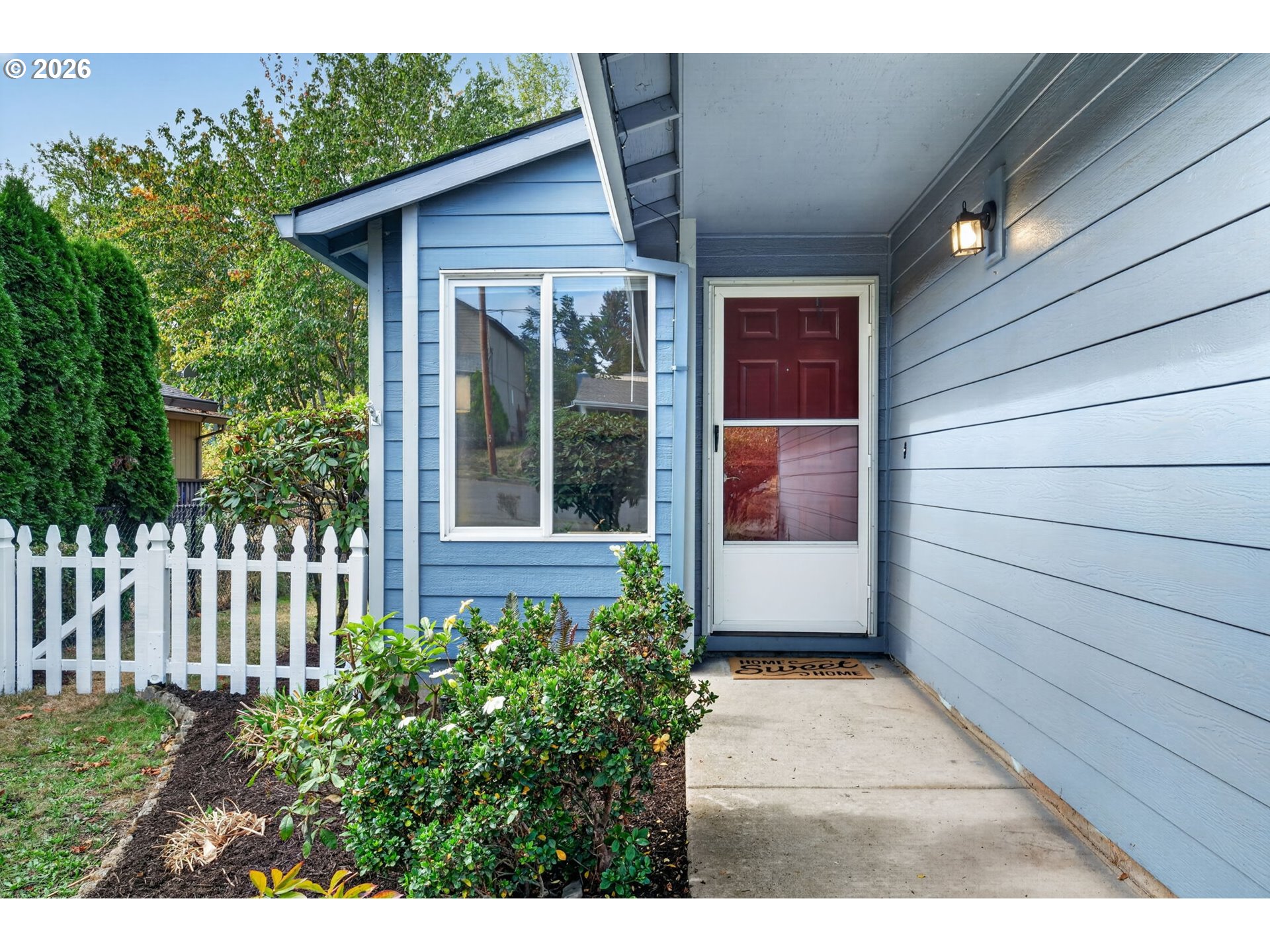 9654 N Edison St Property Photo 4