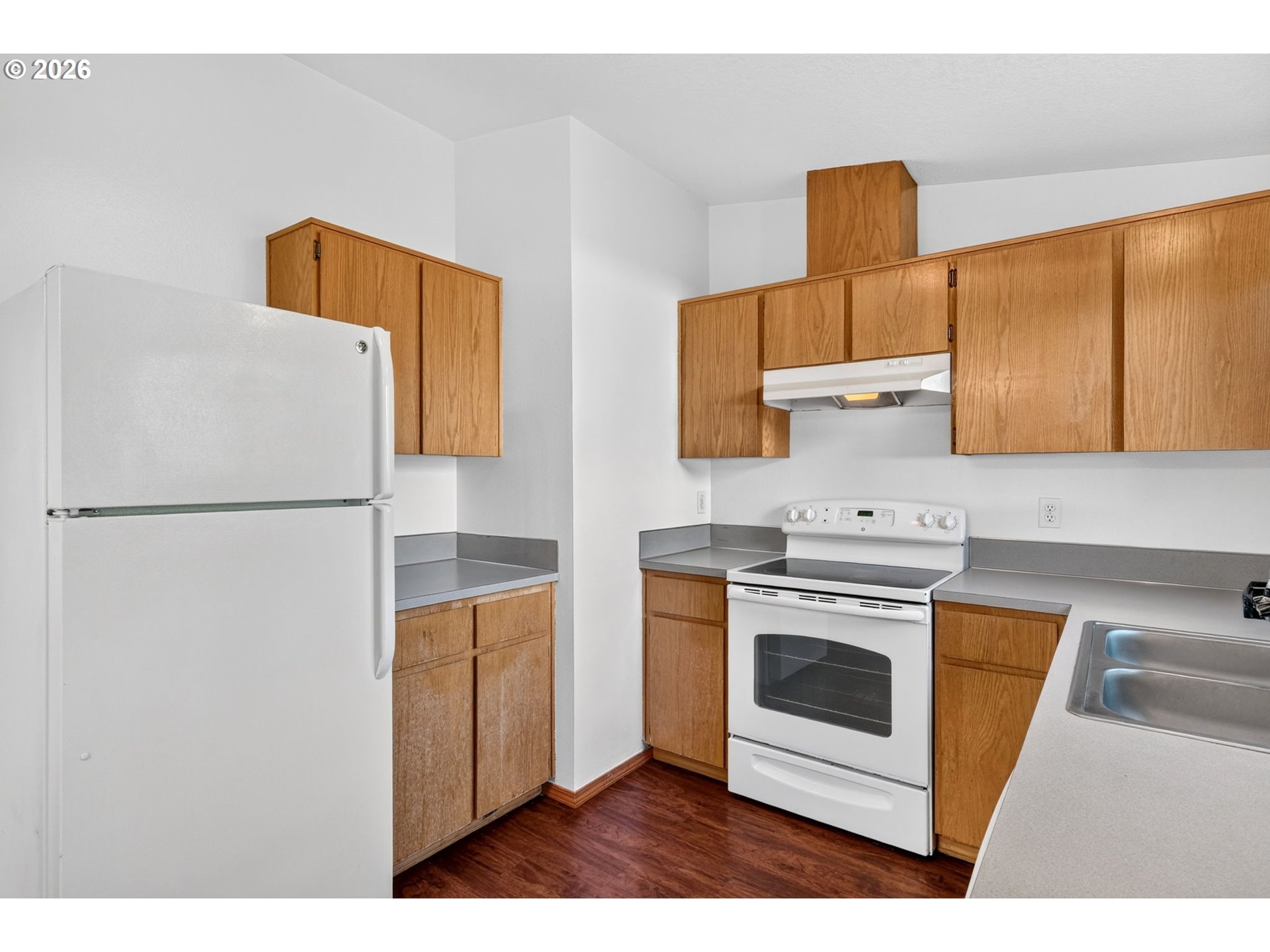 9654 N Edison St Property Photo 15