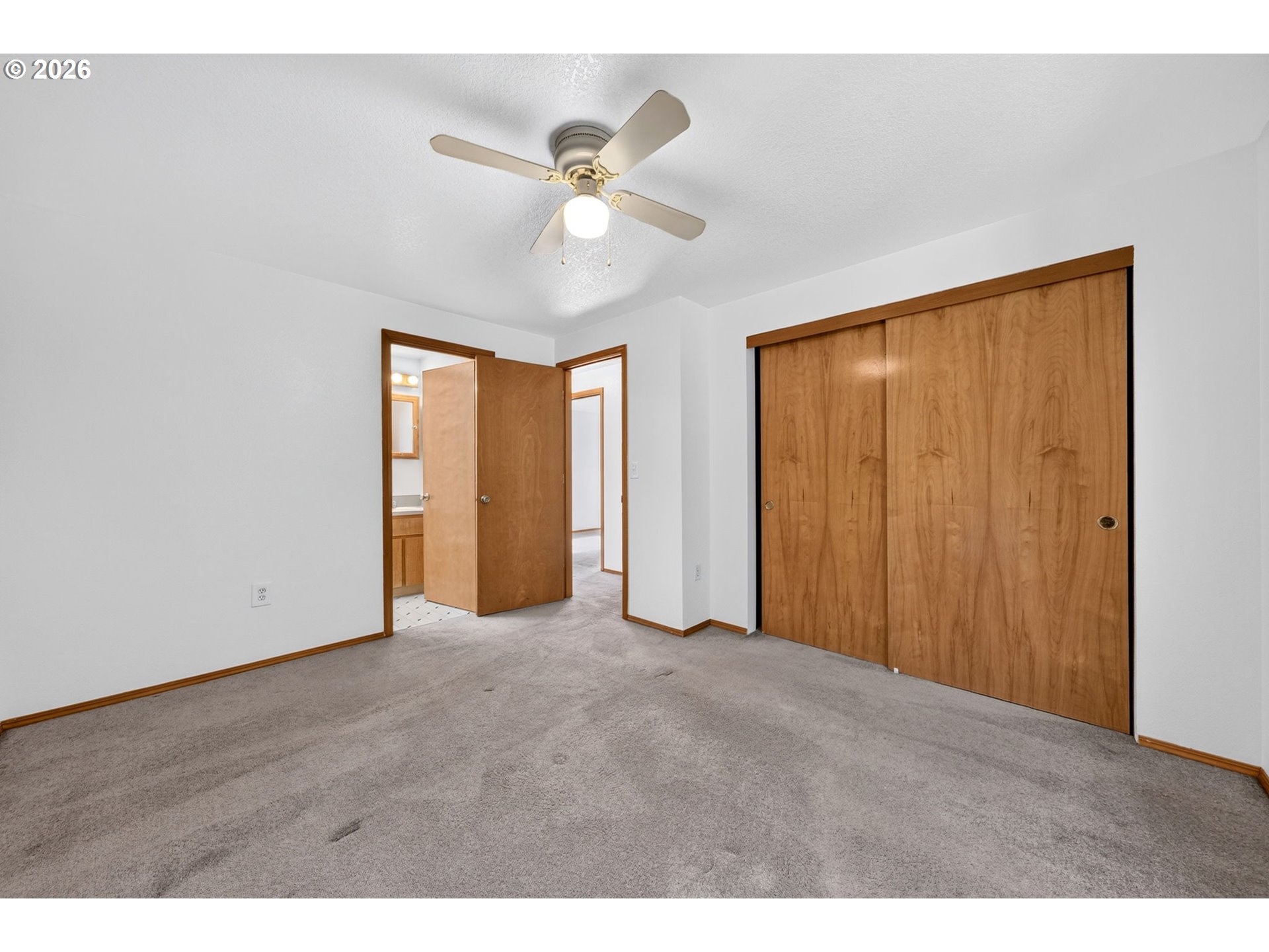 9654 N Edison St Property Photo 17