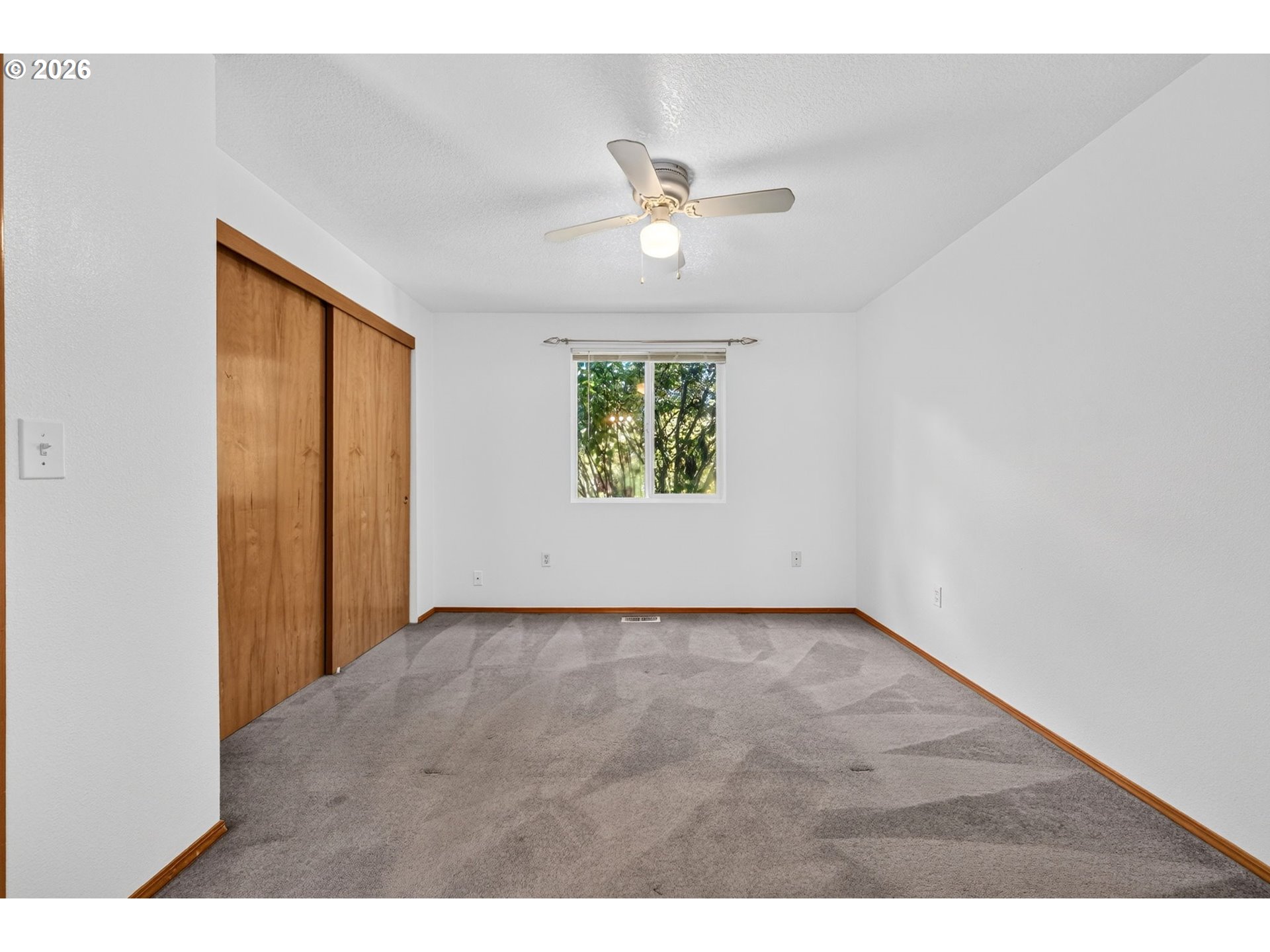 9654 N Edison St Property Photo 18