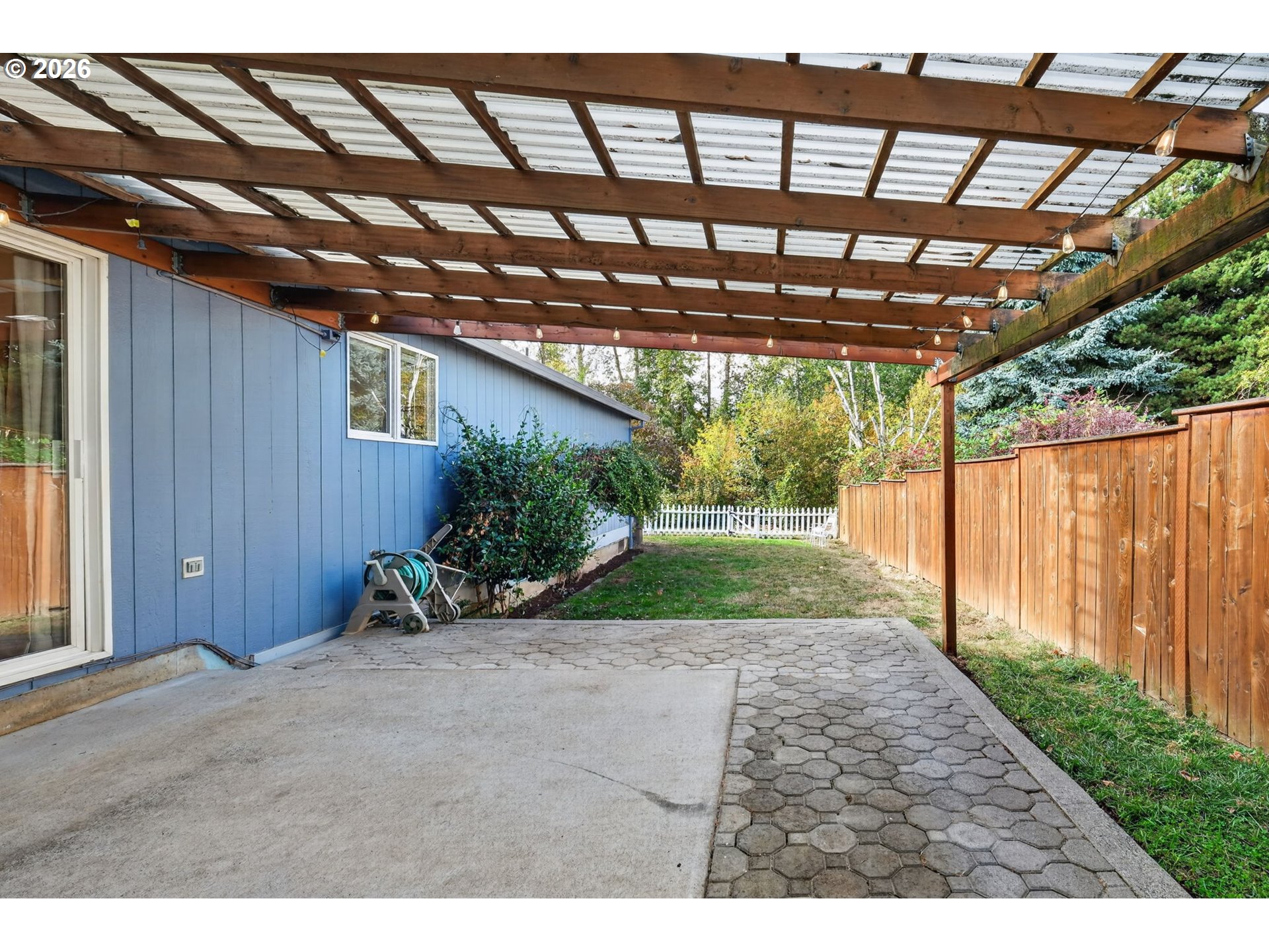 9654 N Edison St Property Photo 27