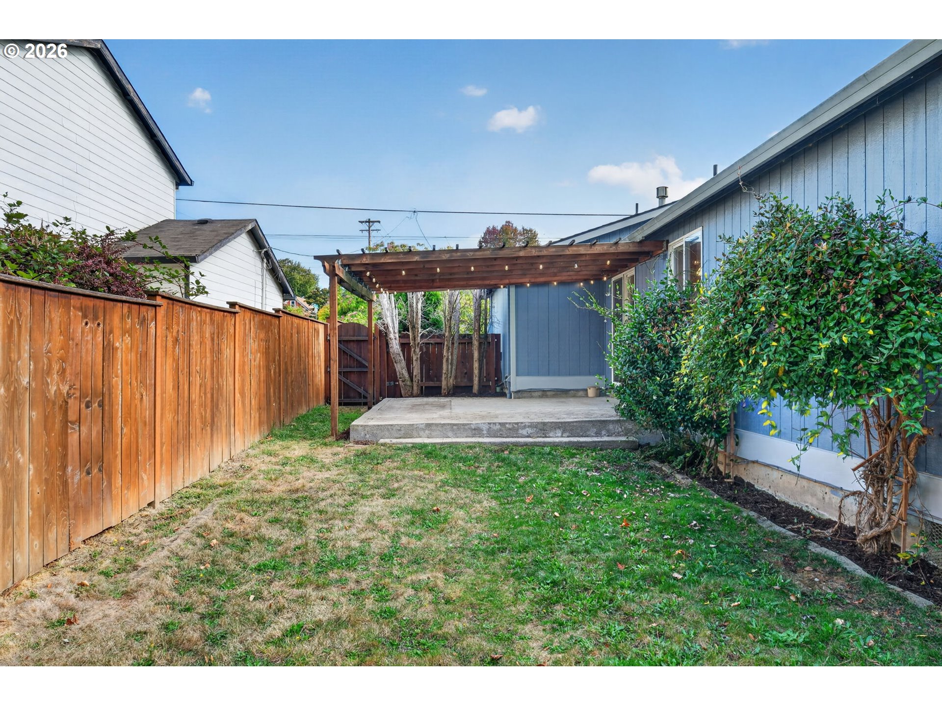 9654 N Edison St Property Photo 28