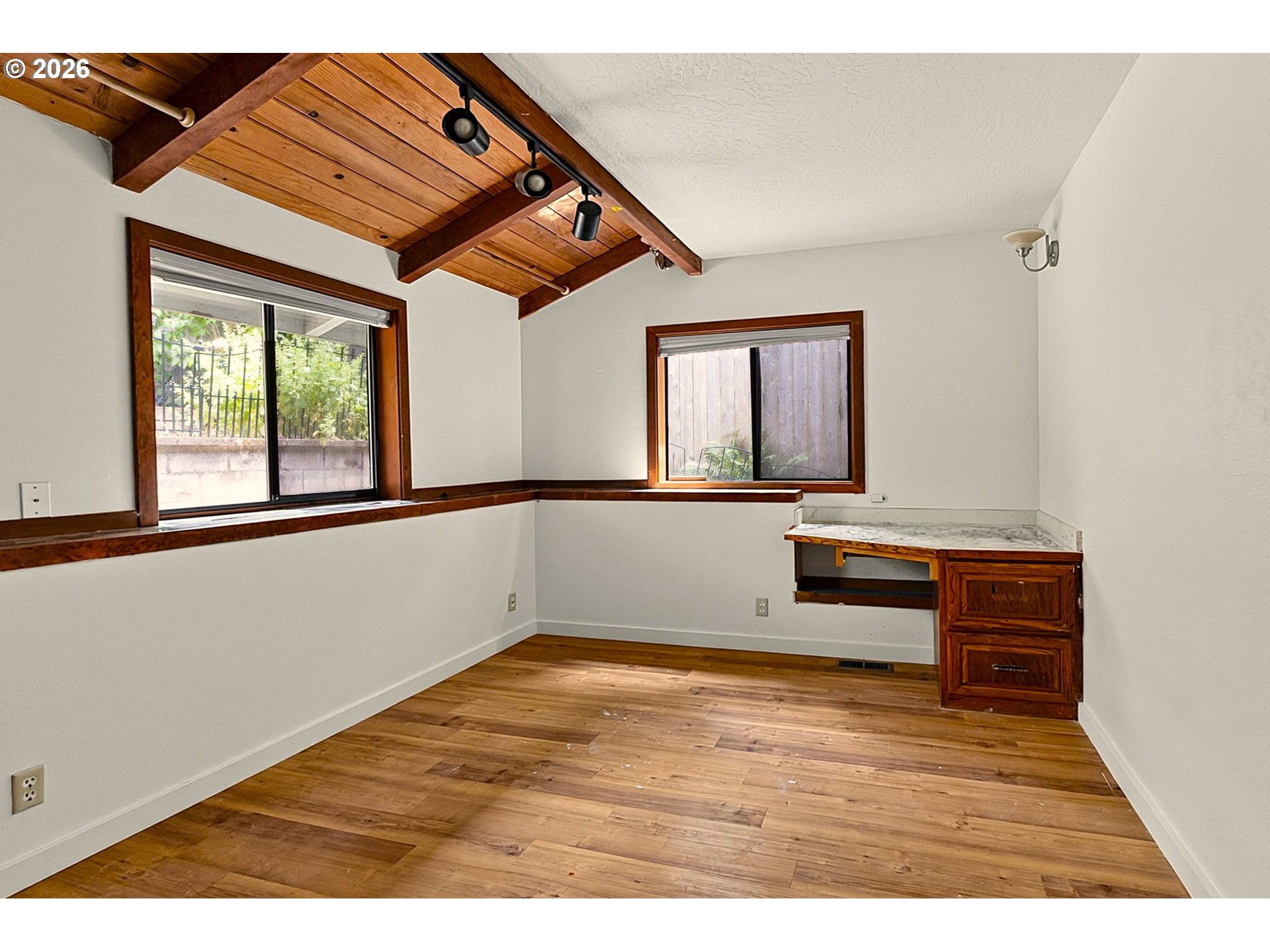2505 Park Forest Dr Property Photo 16