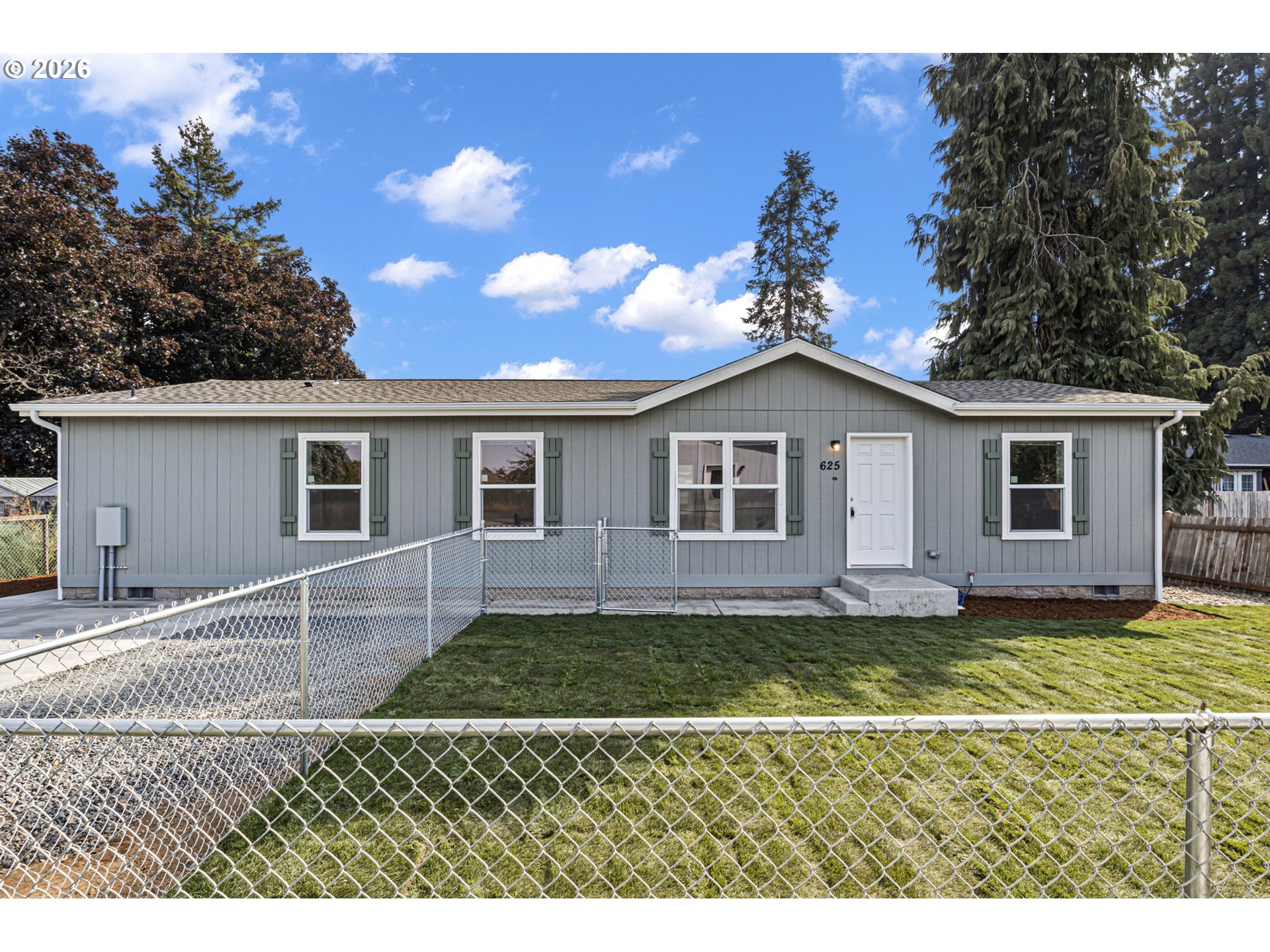 625 N 16th St Property Photo 1