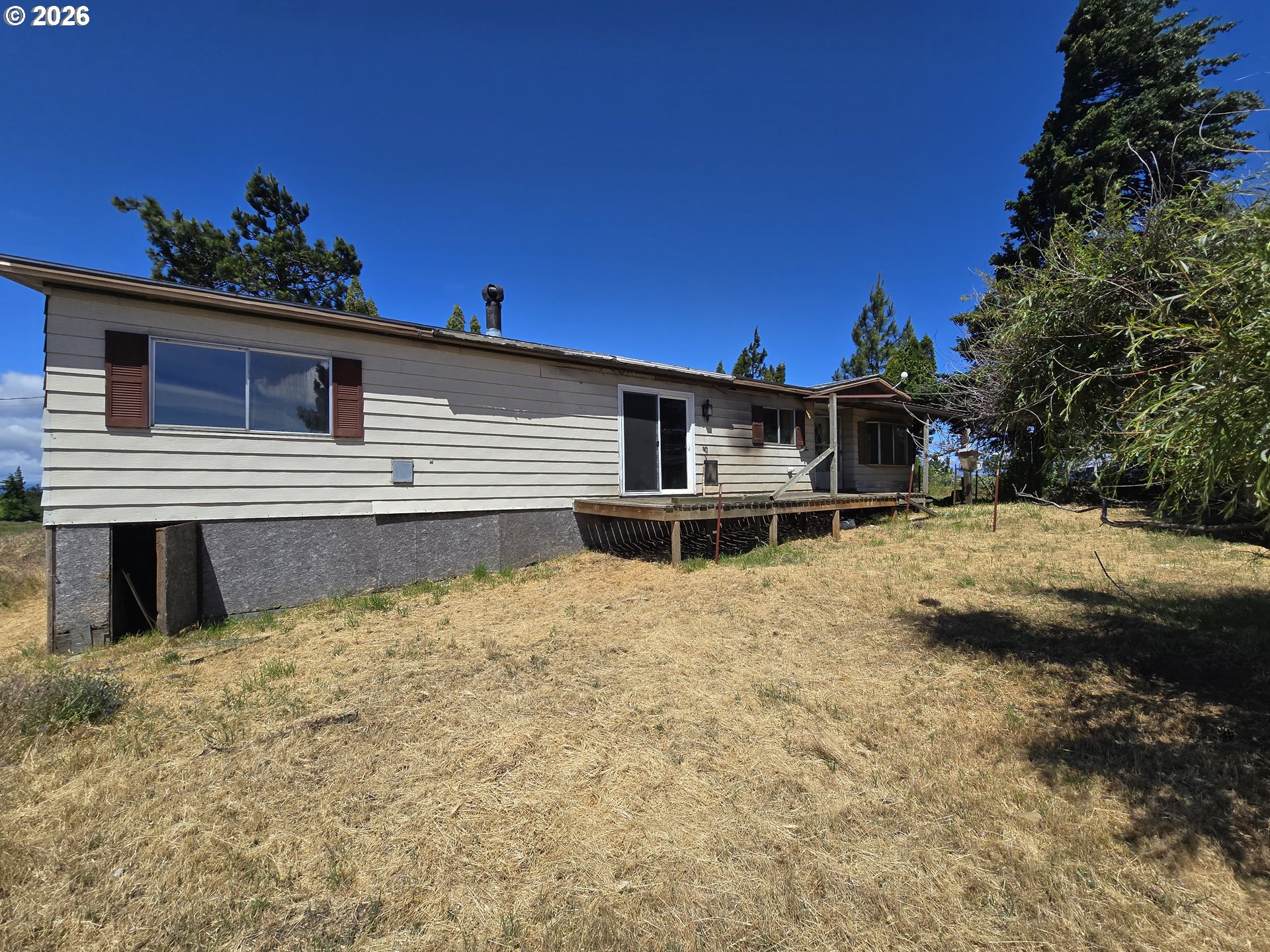 2080 Mountain View Dr Property Photo 1