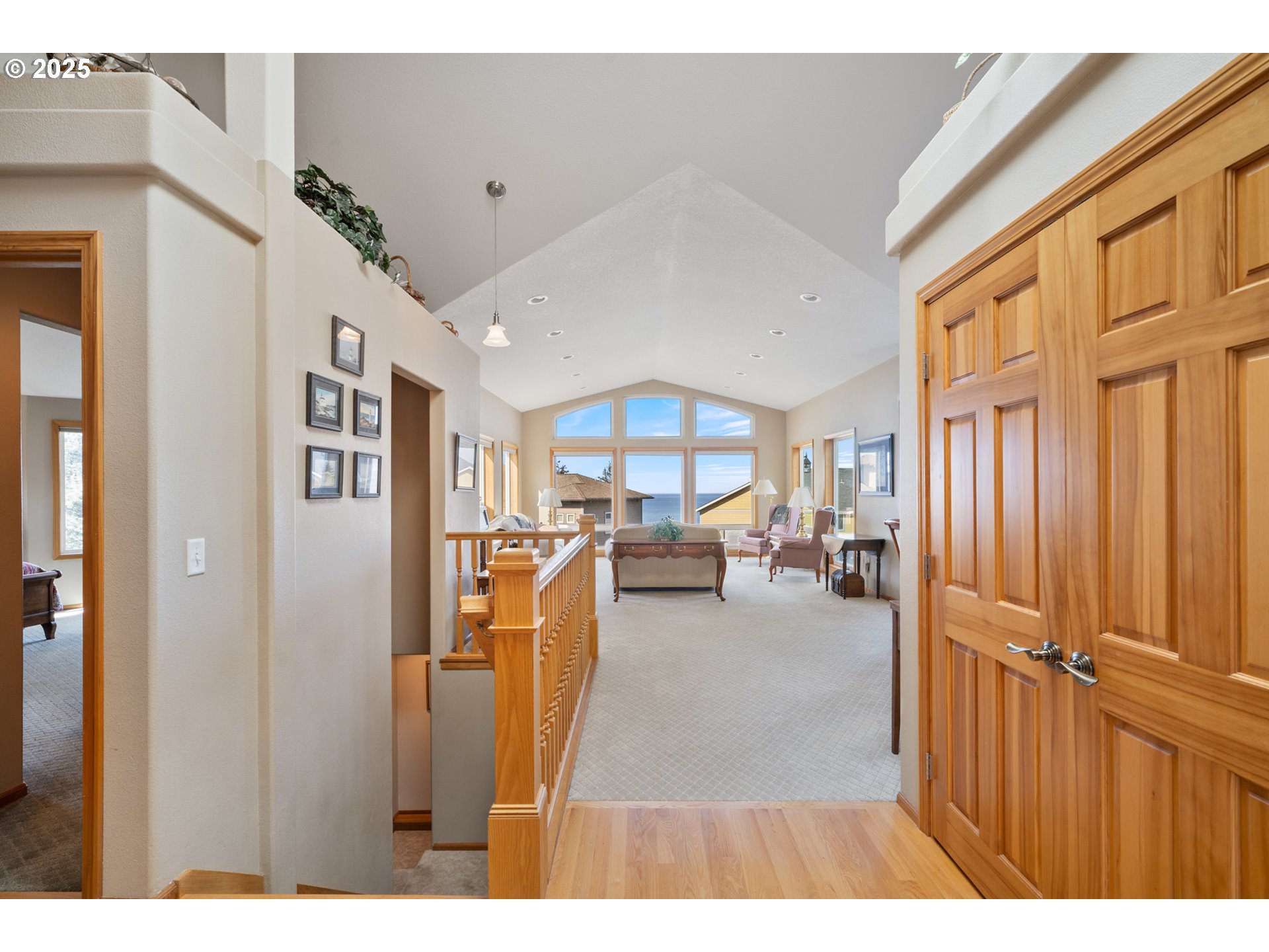 900 Bearberry Ln Property Photo 22