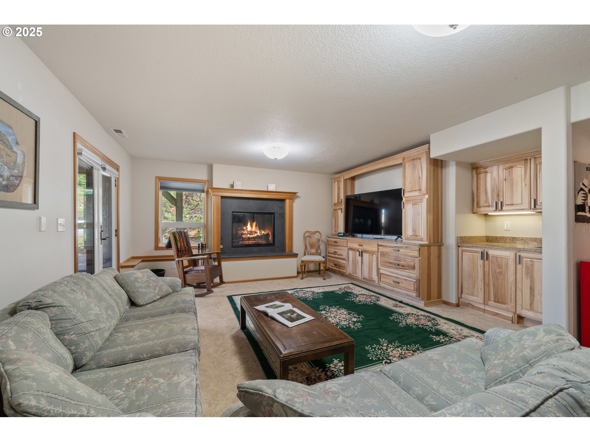 900 Bearberry Ln Property Photo 24