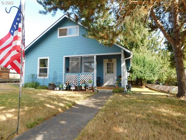 1158 Bridge St Property Photo 1
