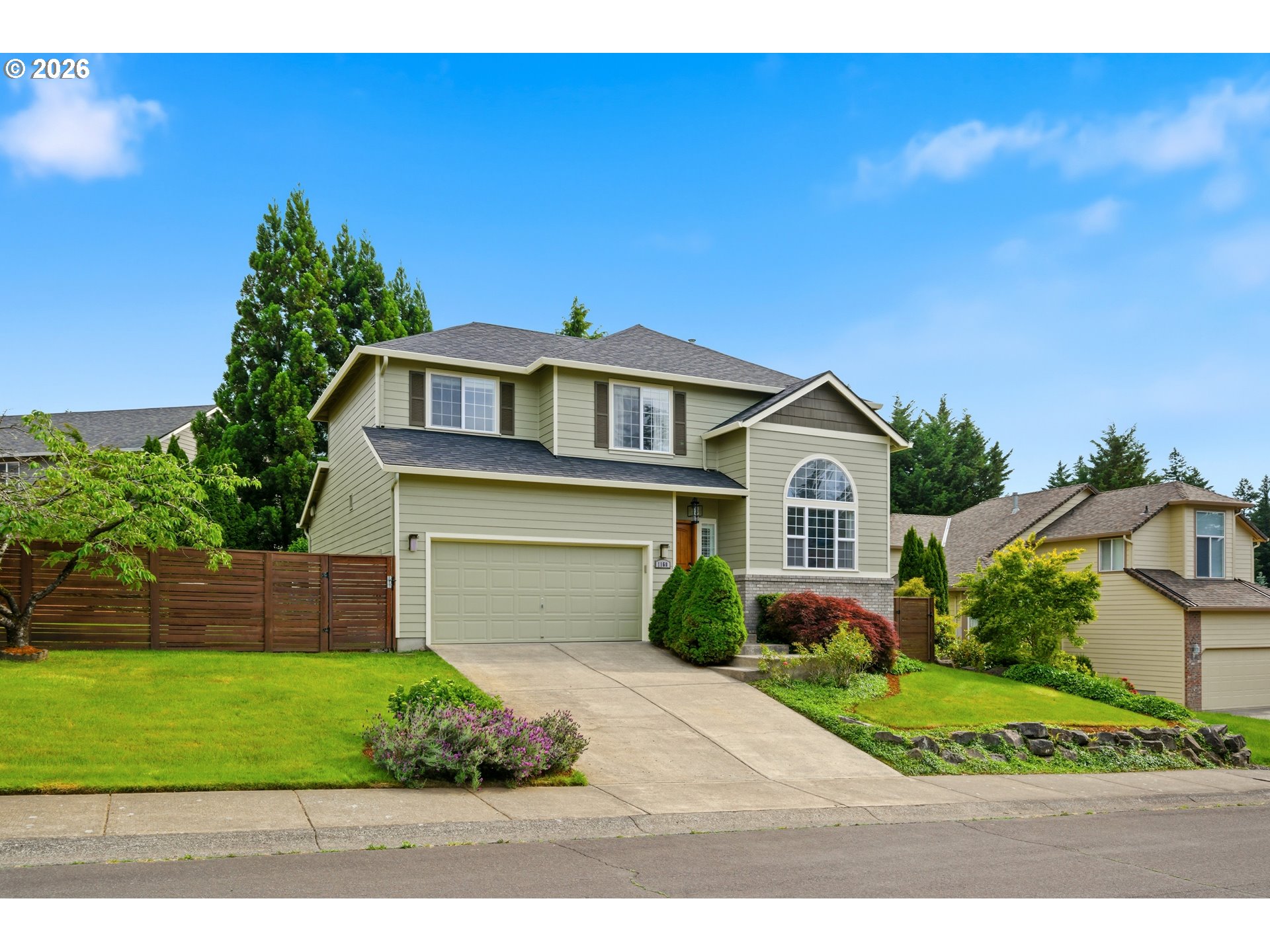 1168 Nw Vinca Ln Property Photo 1