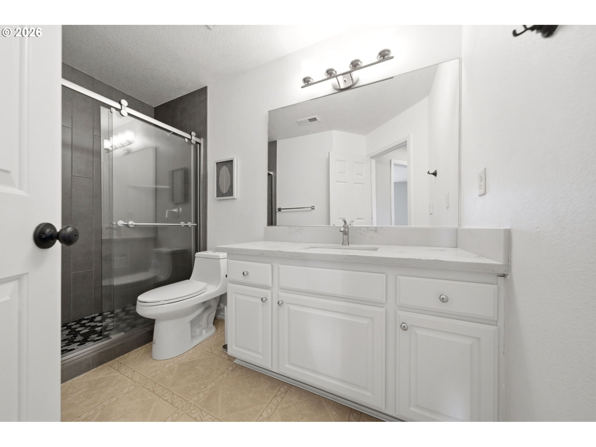 1168 Nw Vinca Ln Property Photo 28