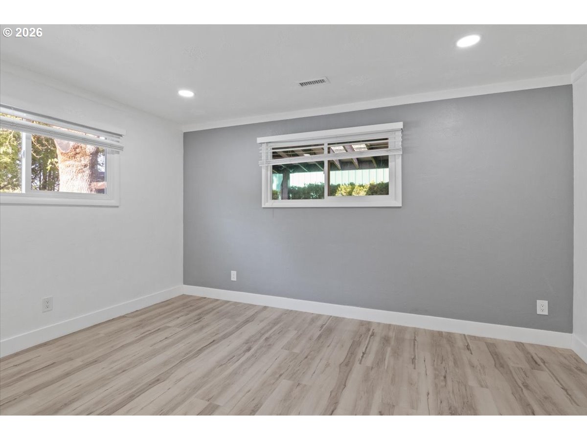 1123 Jays Dr Property Photo 16