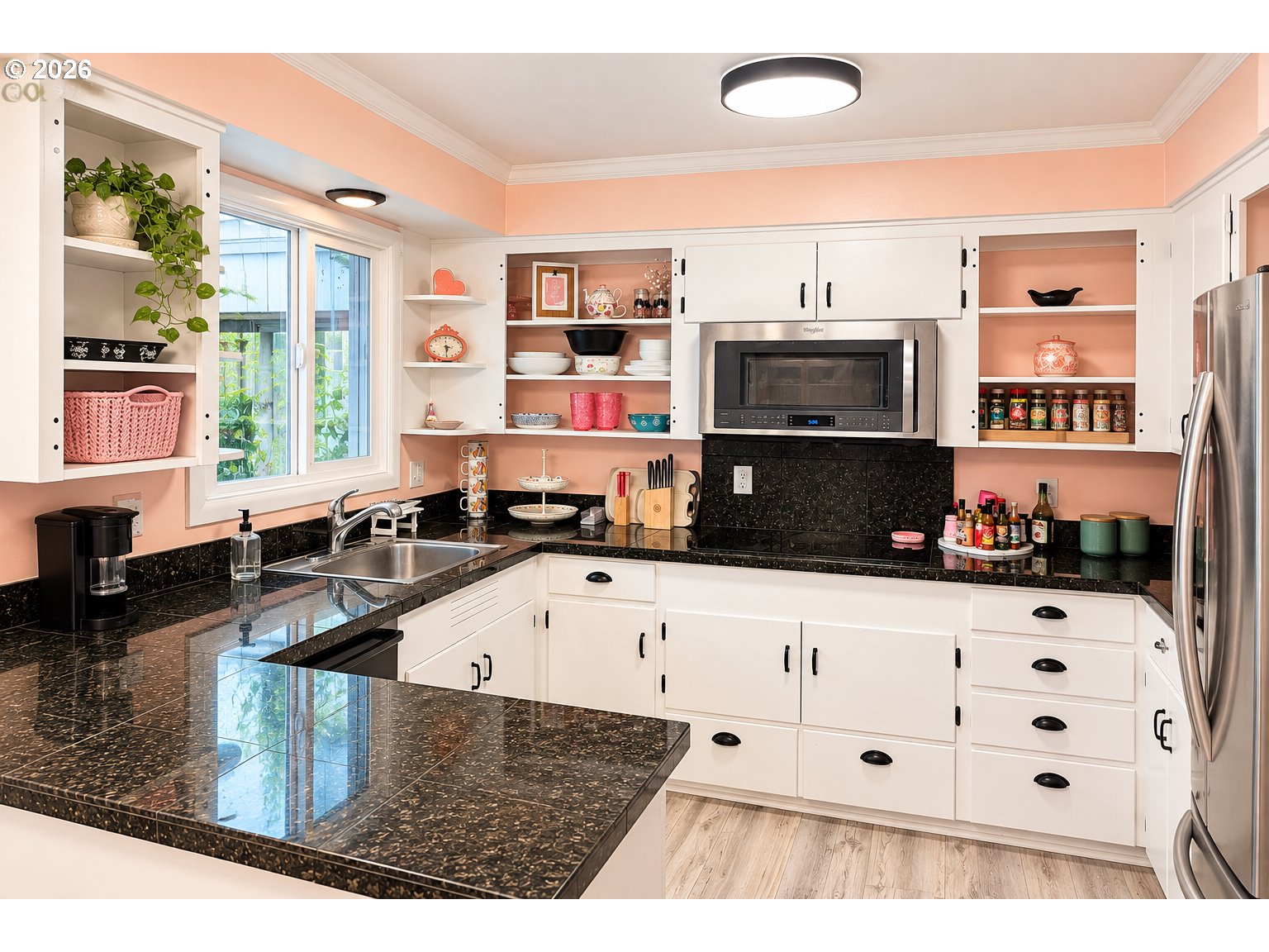 2872 Suffolk Ct Property Photo 11