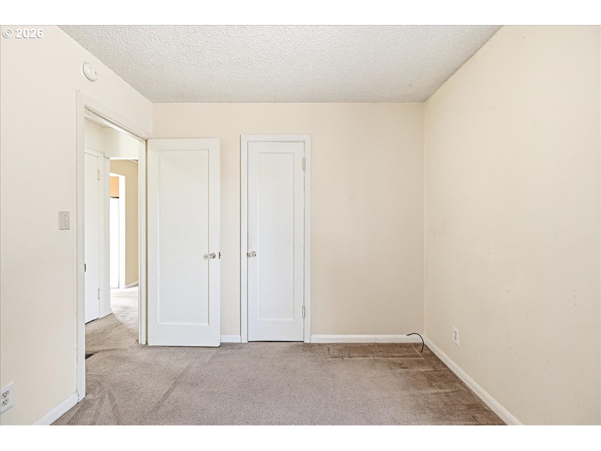 7404 Ne Hassalo St Property Photo 18