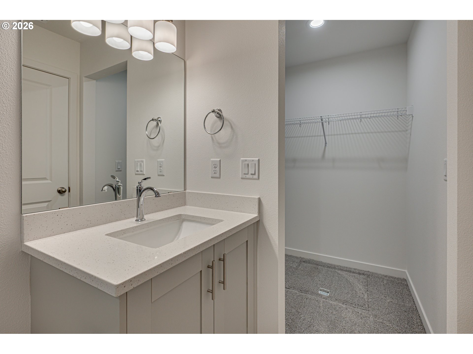 2008 Henderson Way Property Photo 12