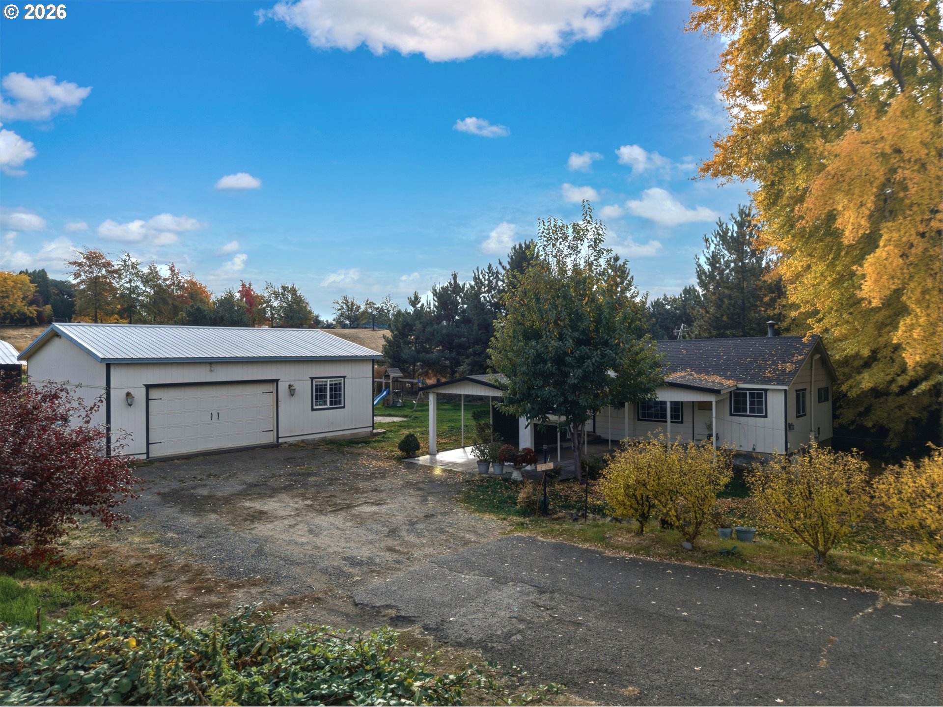 85183 HIGHWAY 11 Property Photo 1