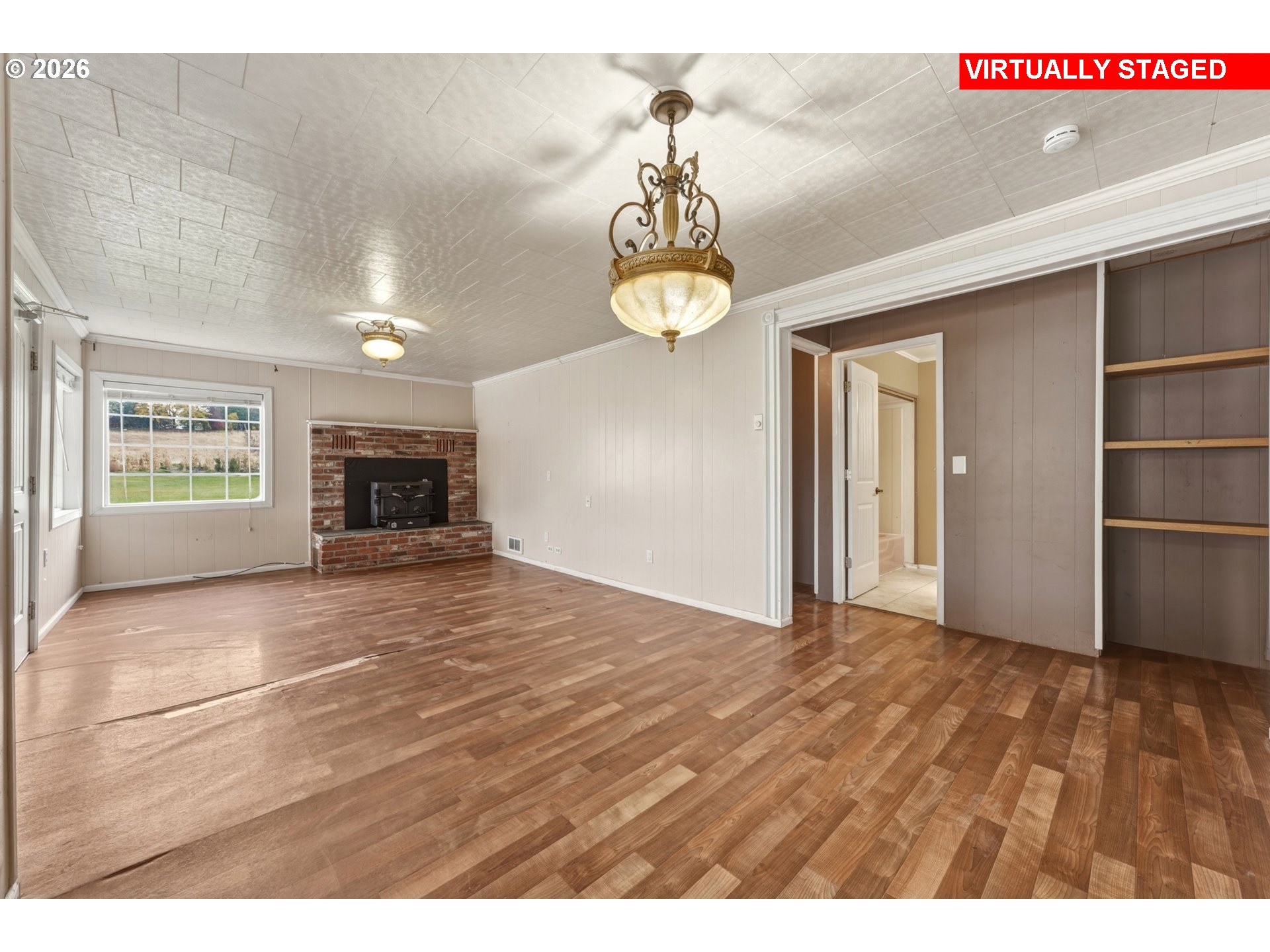 85183 Highway 11 Property Photo 8