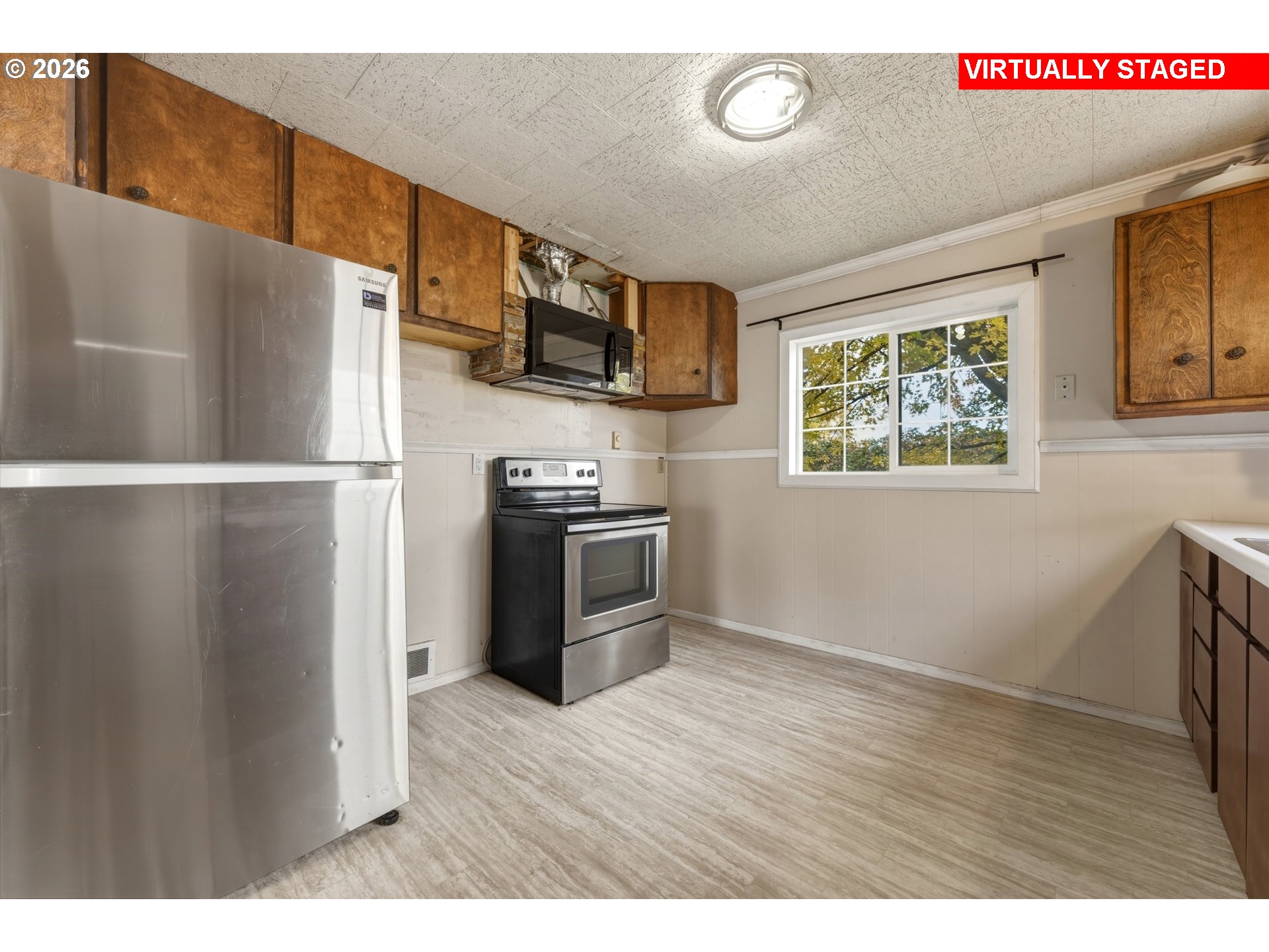 85183 Highway 11 Property Photo 13