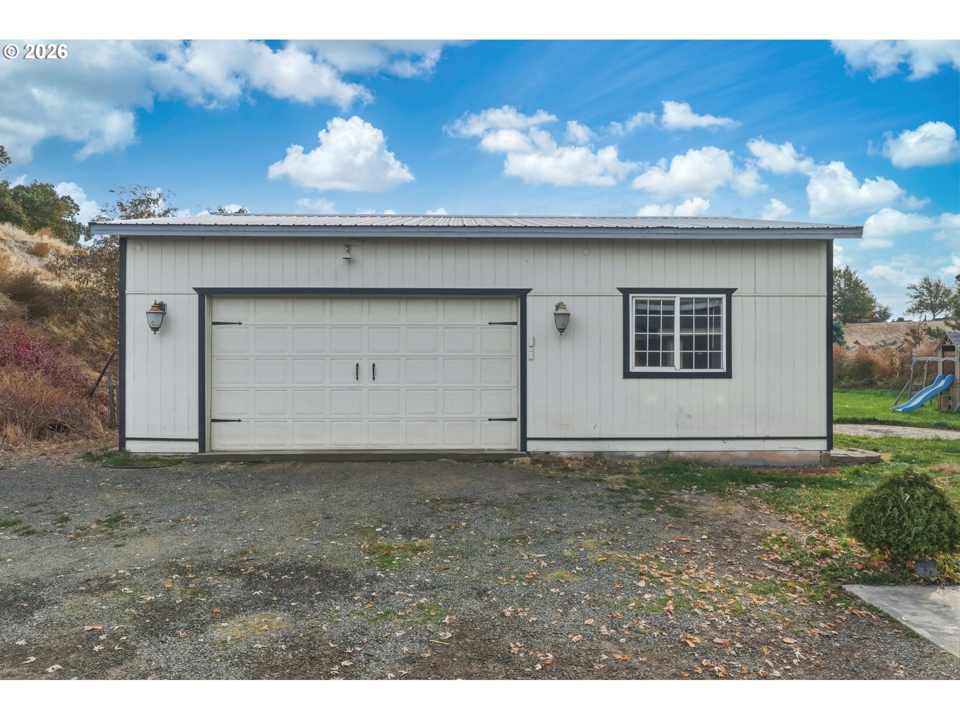85183 Highway 11 Property Photo 21