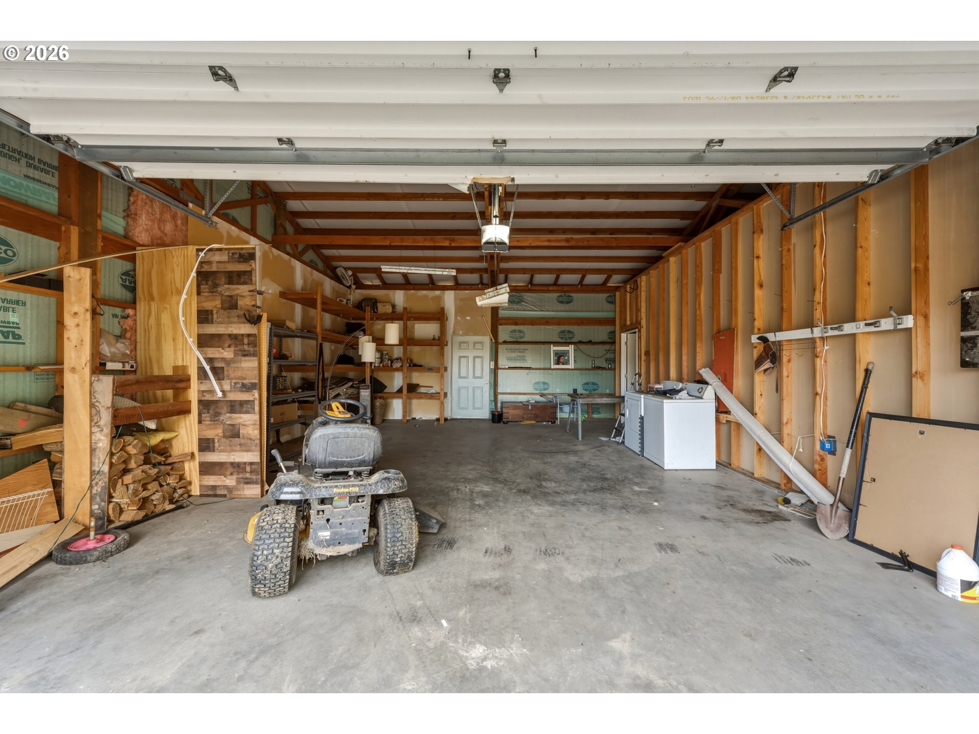 85183 Highway 11 Property Photo 25