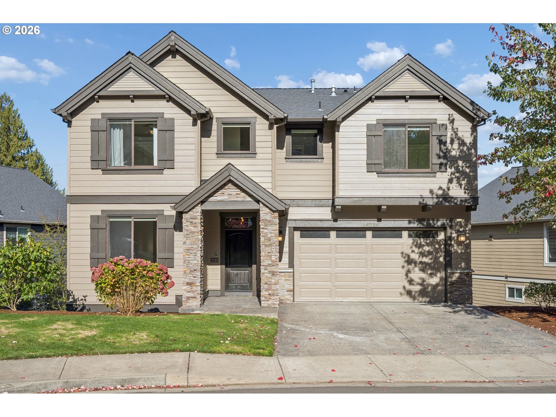 16715 Sw Oregon Jade Ct Property Photo 2