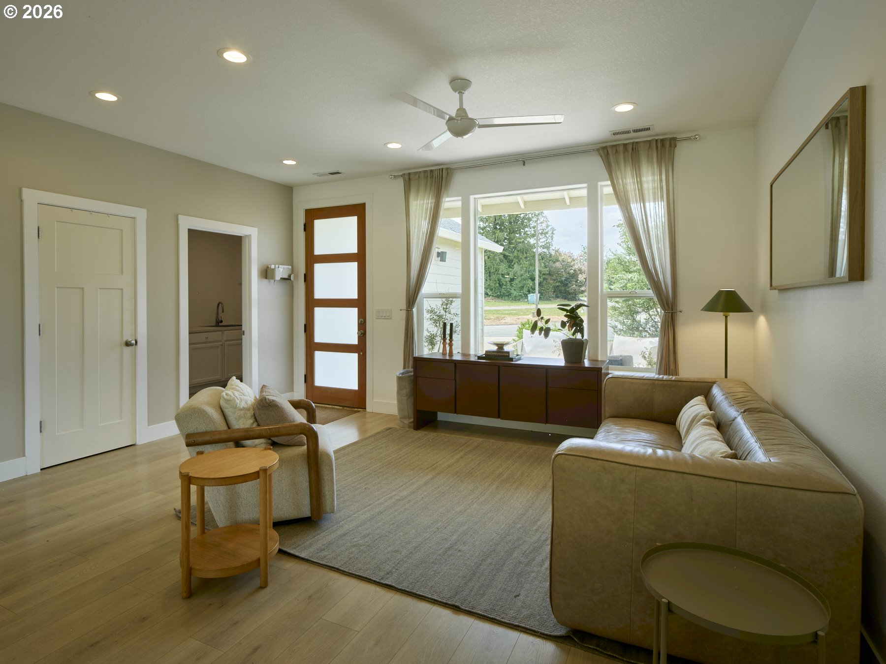 560 Park Rd Property Photo 14