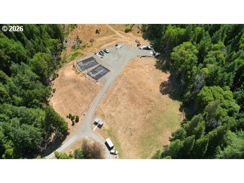 570 Tunnel Rd Property Photo 7
