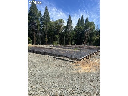 570 Tunnel Rd Property Photo 8