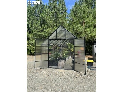 570 Tunnel Rd Property Photo 16