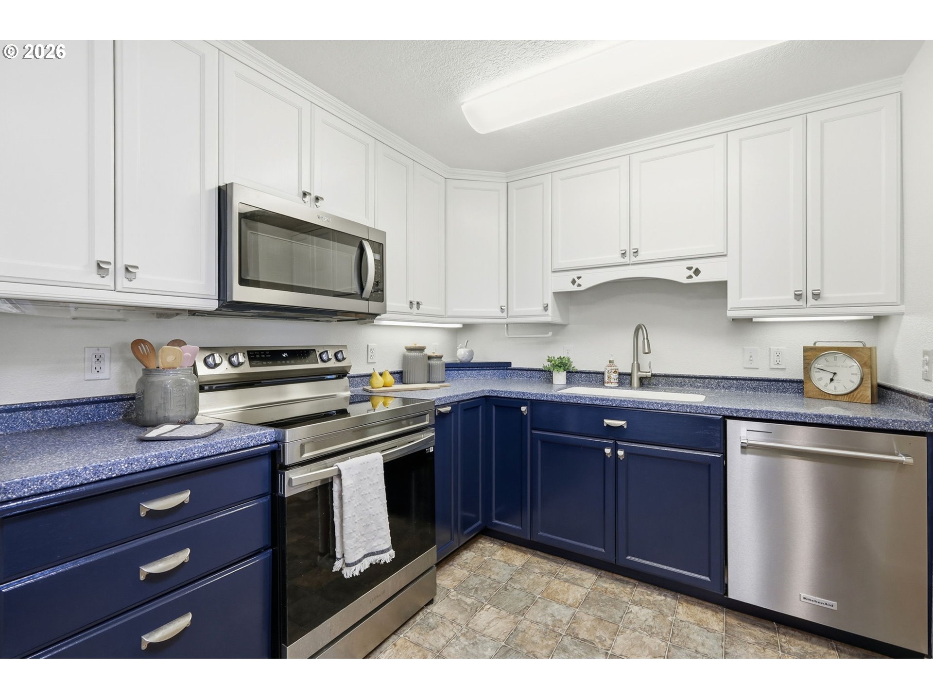 29127 Gimpl Hill Rd Property Photo 14