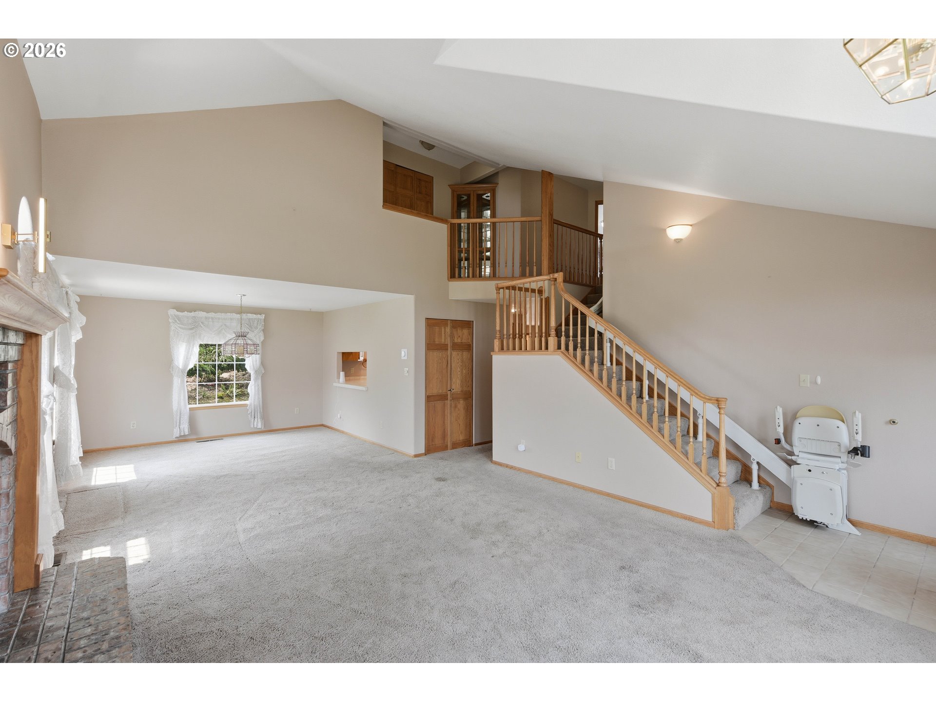2090 Ash St Property Photo 6