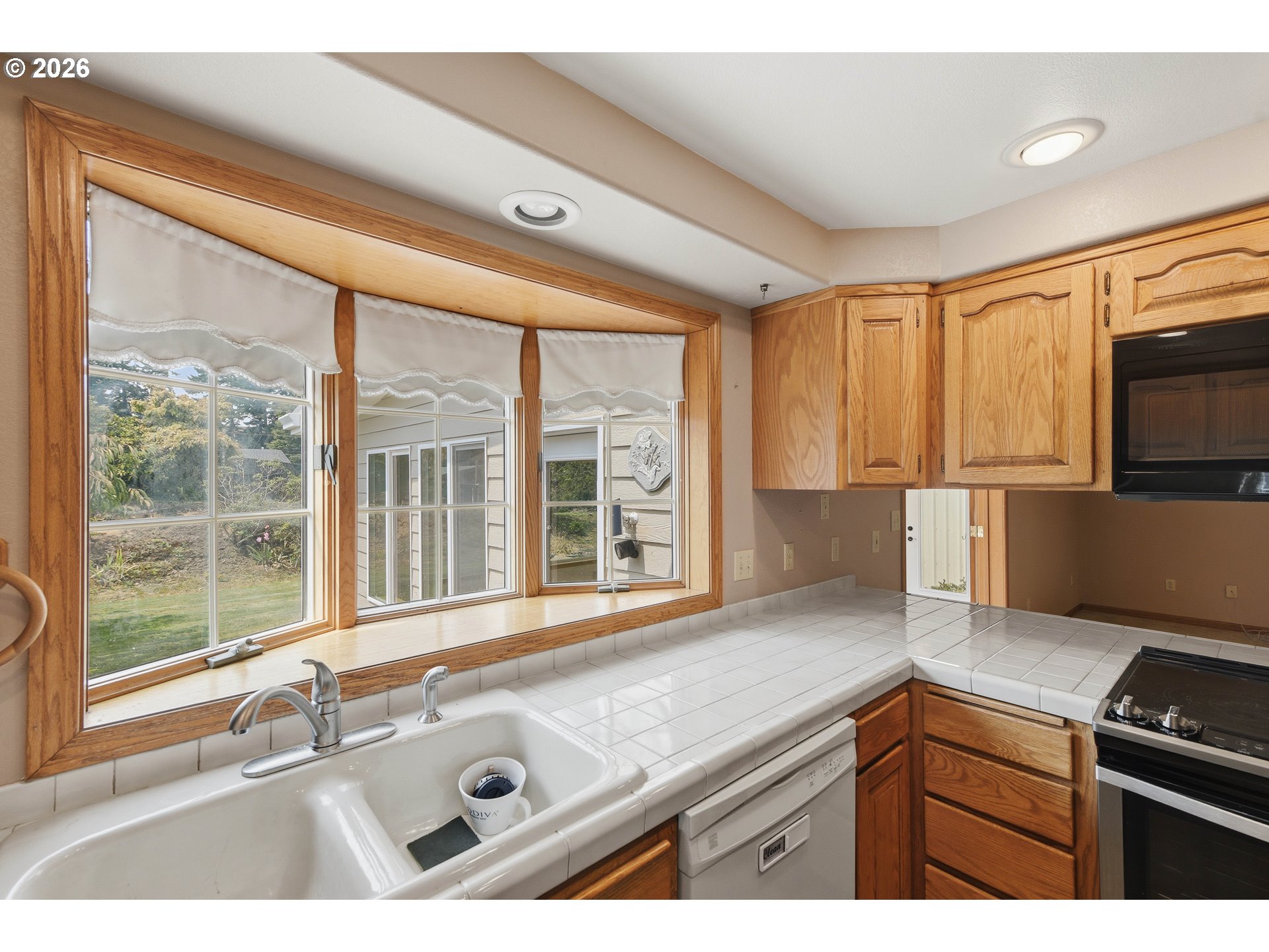 2090 Ash St Property Photo 12