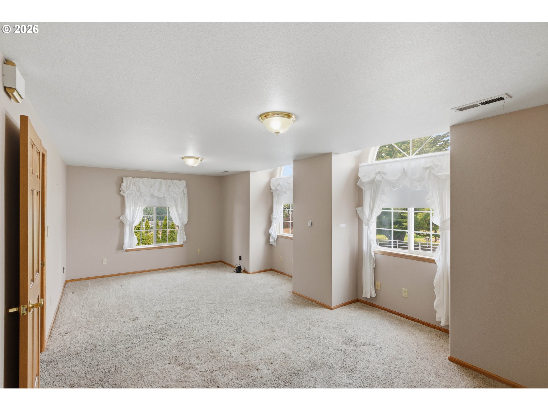2090 Ash St Property Photo 22