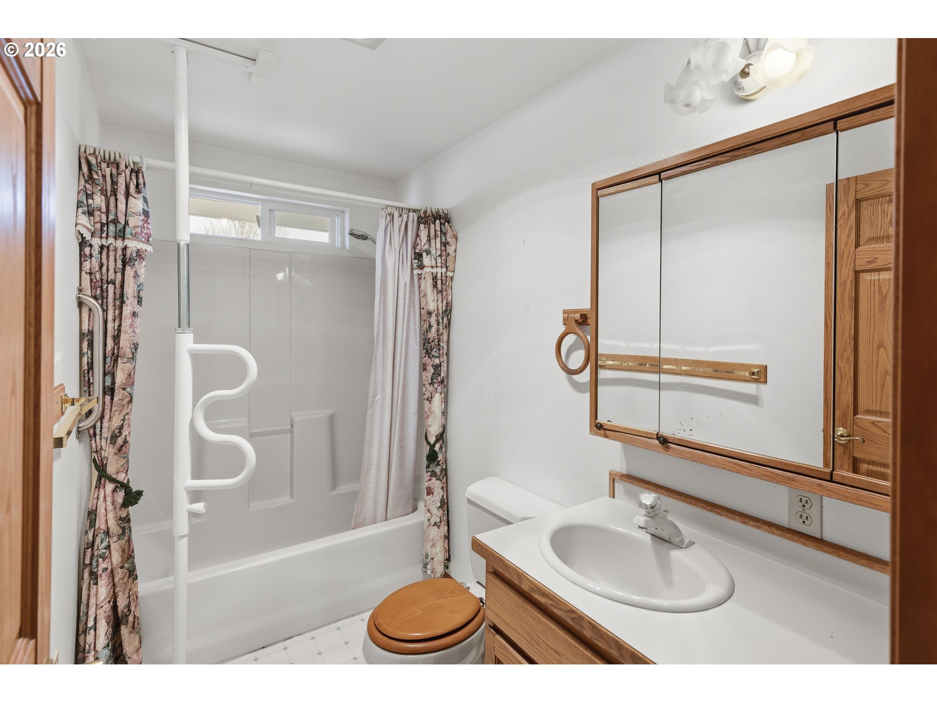 2090 Ash St Property Photo 25