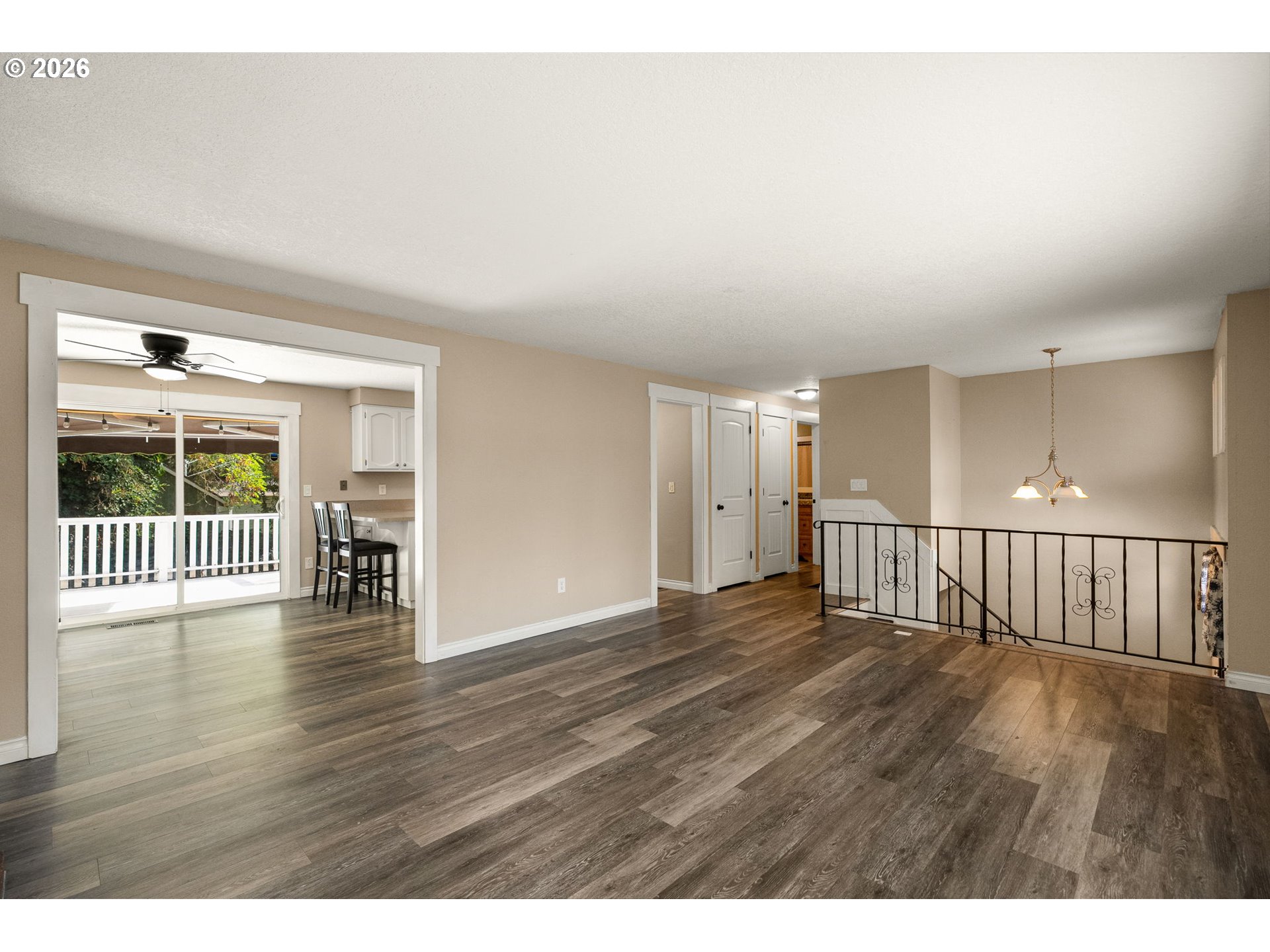 18340 Chris Ct Property Photo 6