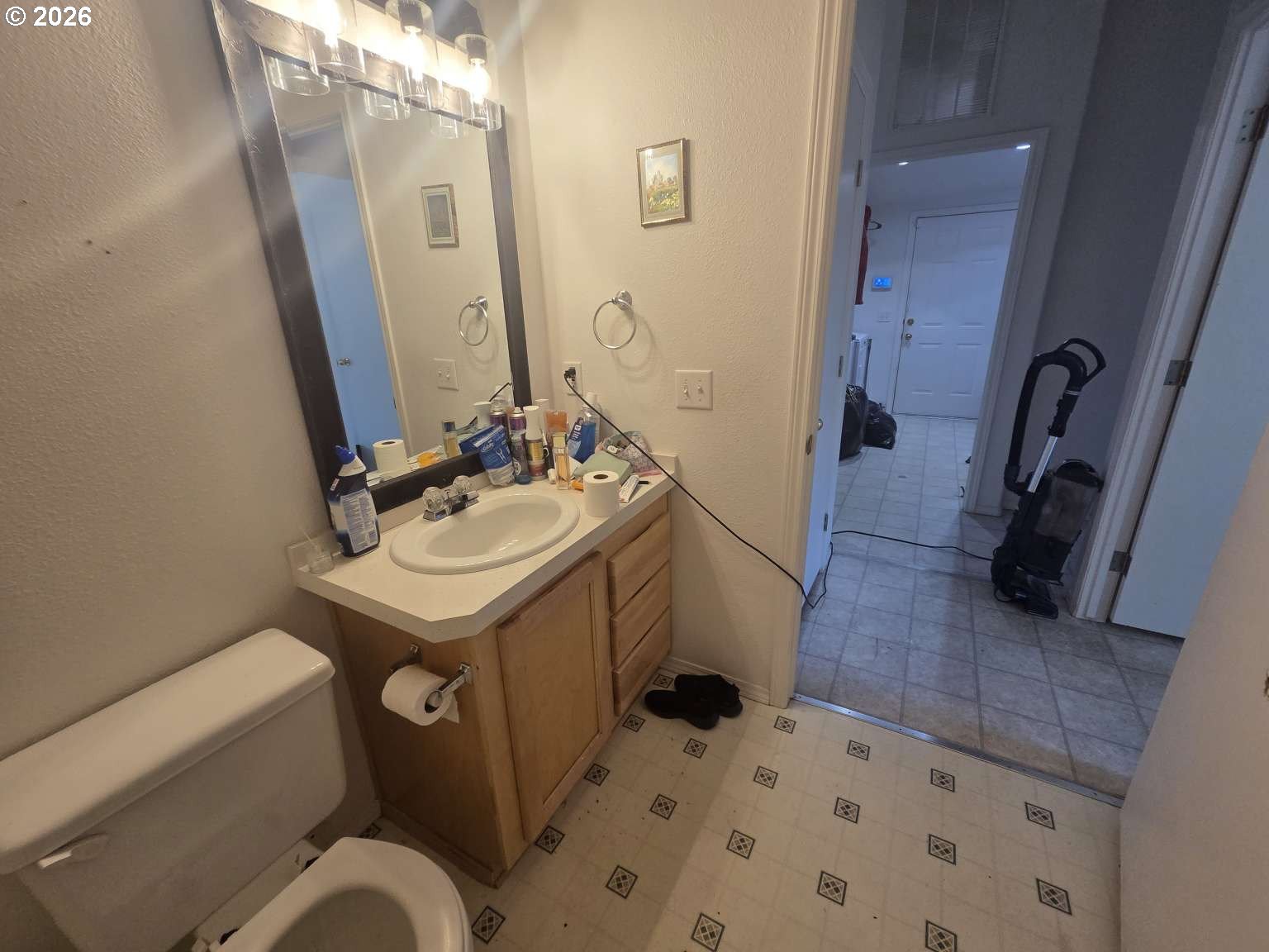 239 W K St Property Photo 30
