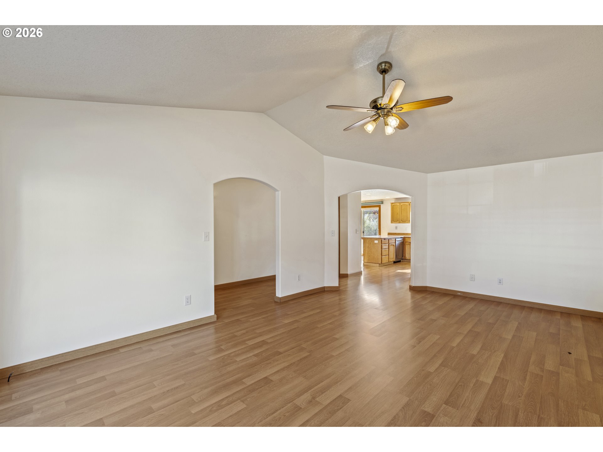 7601 Ne 57th Cir Property Photo 3
