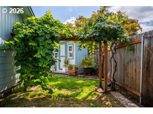 6111 Thurston Rd Property Photo 34