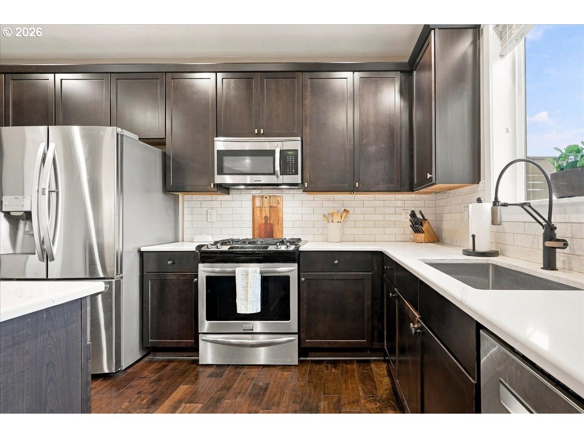 2478 Sunset Ave Property Photo 15