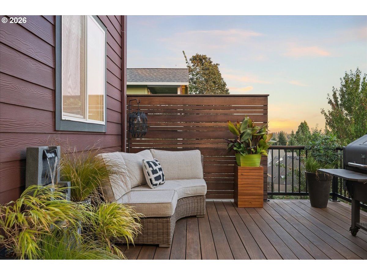 2478 Sunset Ave Property Photo 34