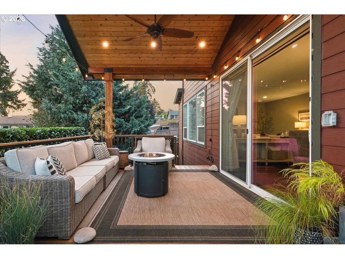 2478 Sunset Ave Property Photo 35