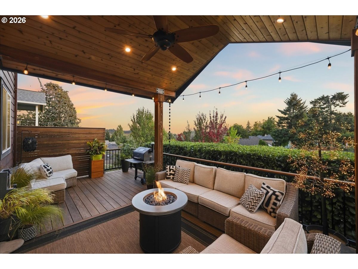 2478 Sunset Ave Property Photo 39