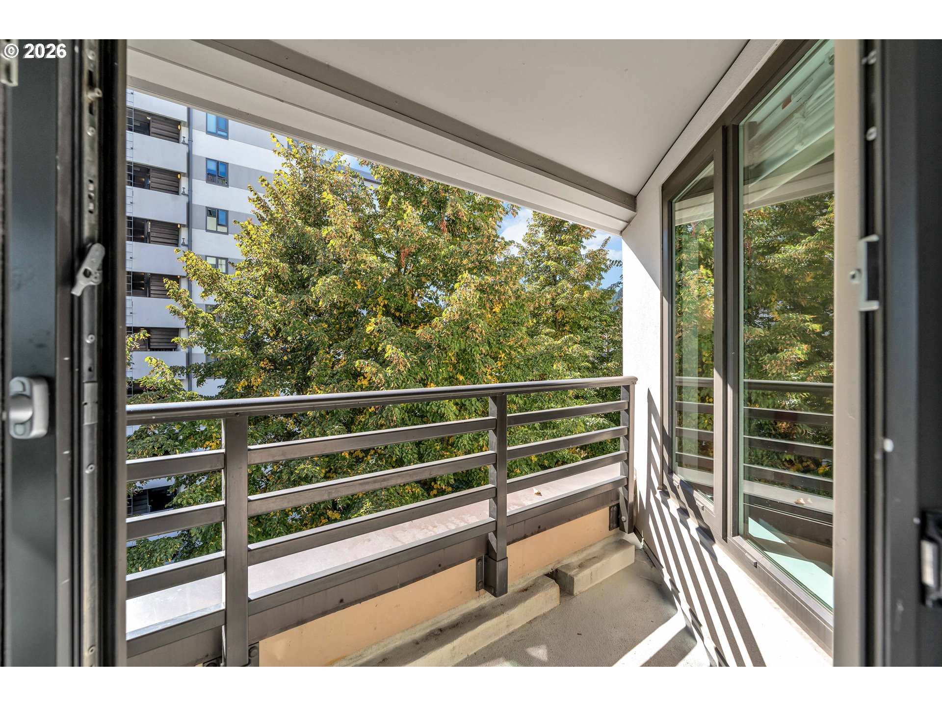 2245 Sw Park Pl 6d Property Photo 15