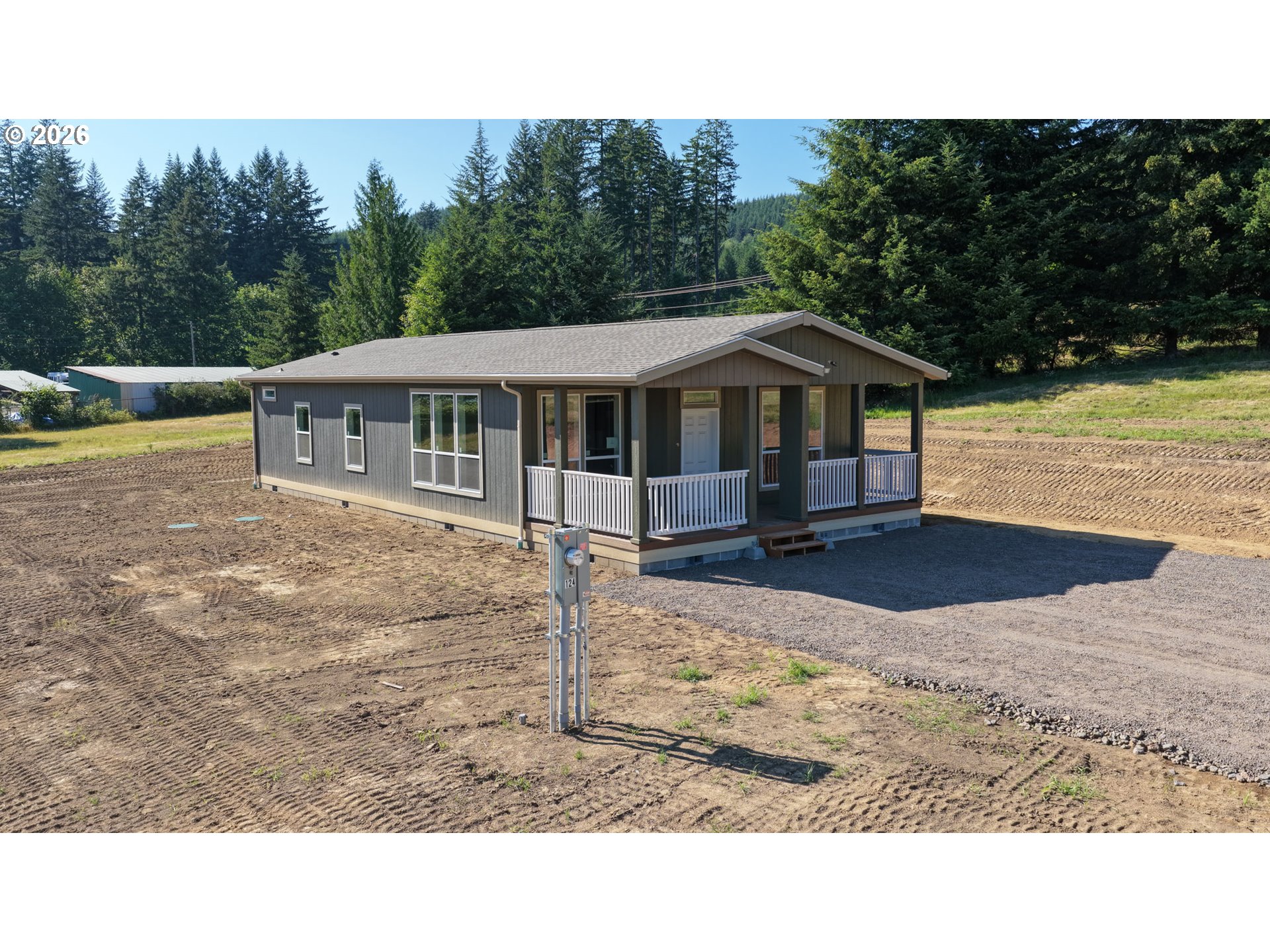 124 NORMS PL Property Photo 1
