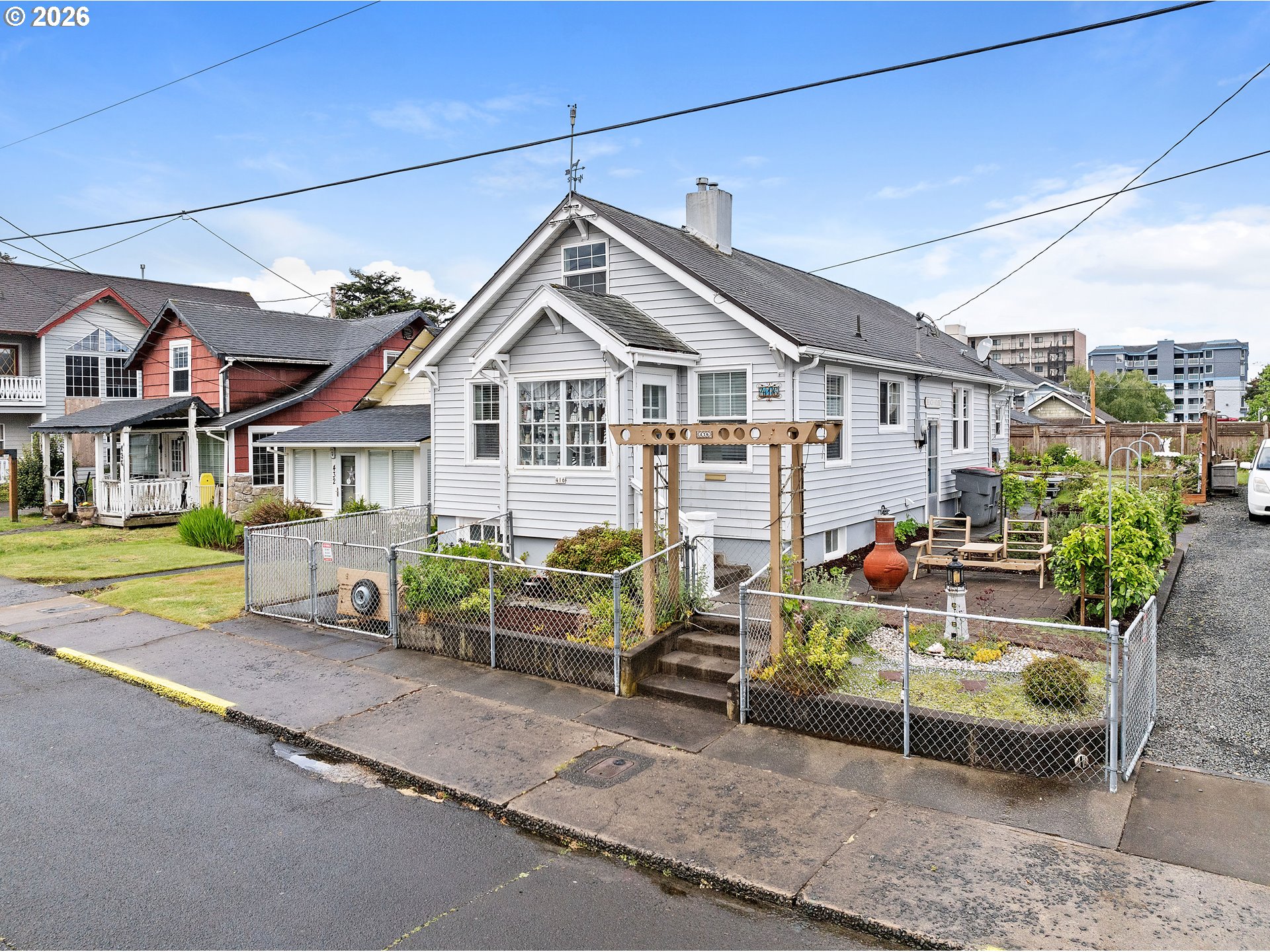 416 S DOWNING ST Property Photo 1
